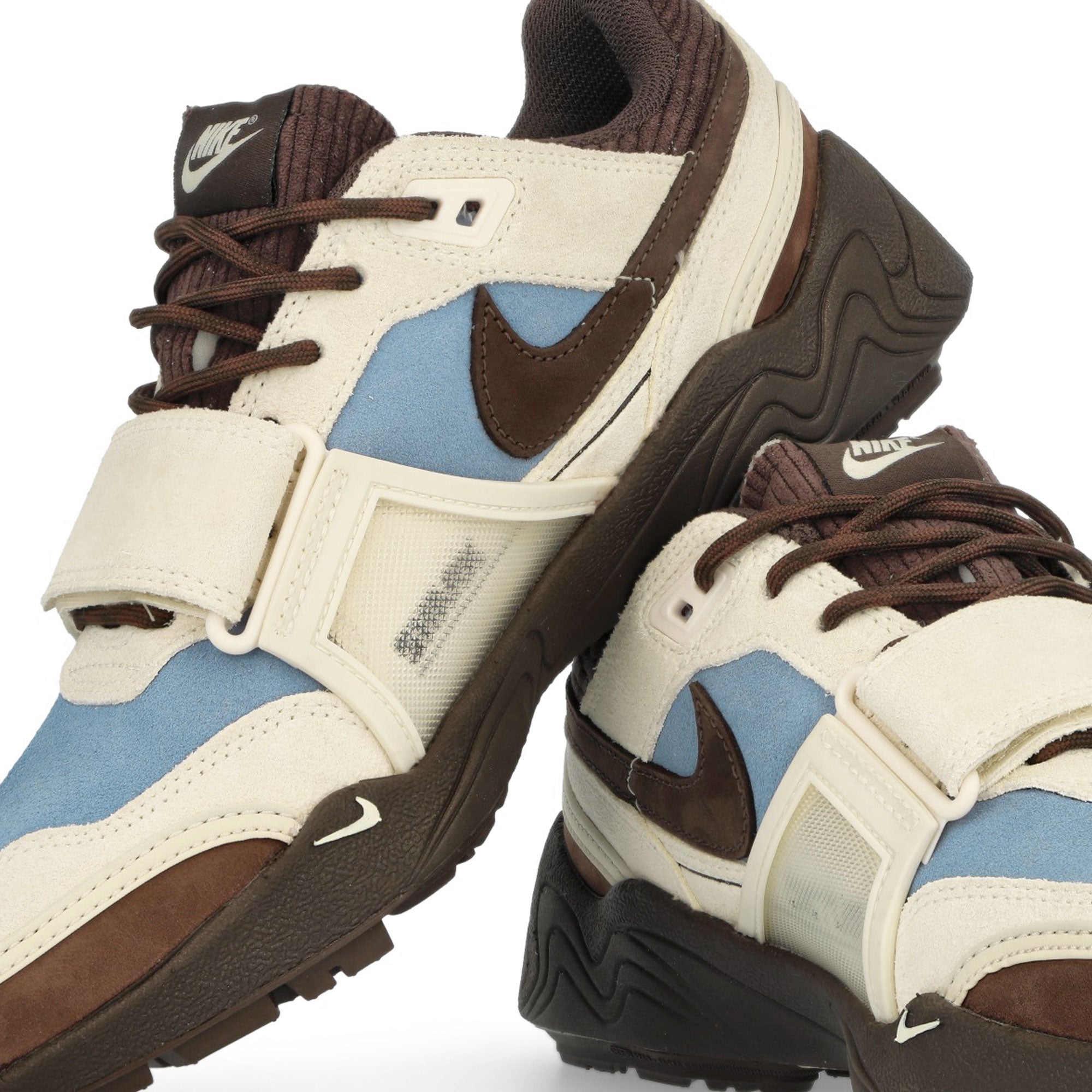 Nike Zoom Field Jaxx Leche Blue / Baroque Brown - Pale Ivory Low Top Sneakers Detail View 1 | Overkill