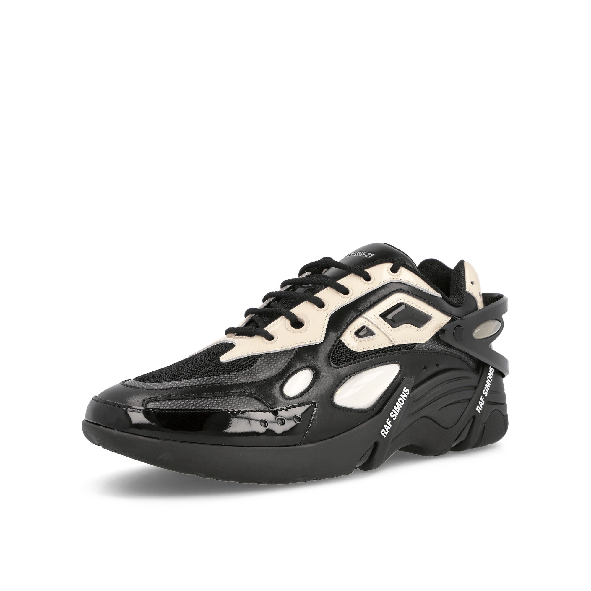 Raf Simons Cylon-21 Cream Black Low Top Sneakers Close Up | Overkill