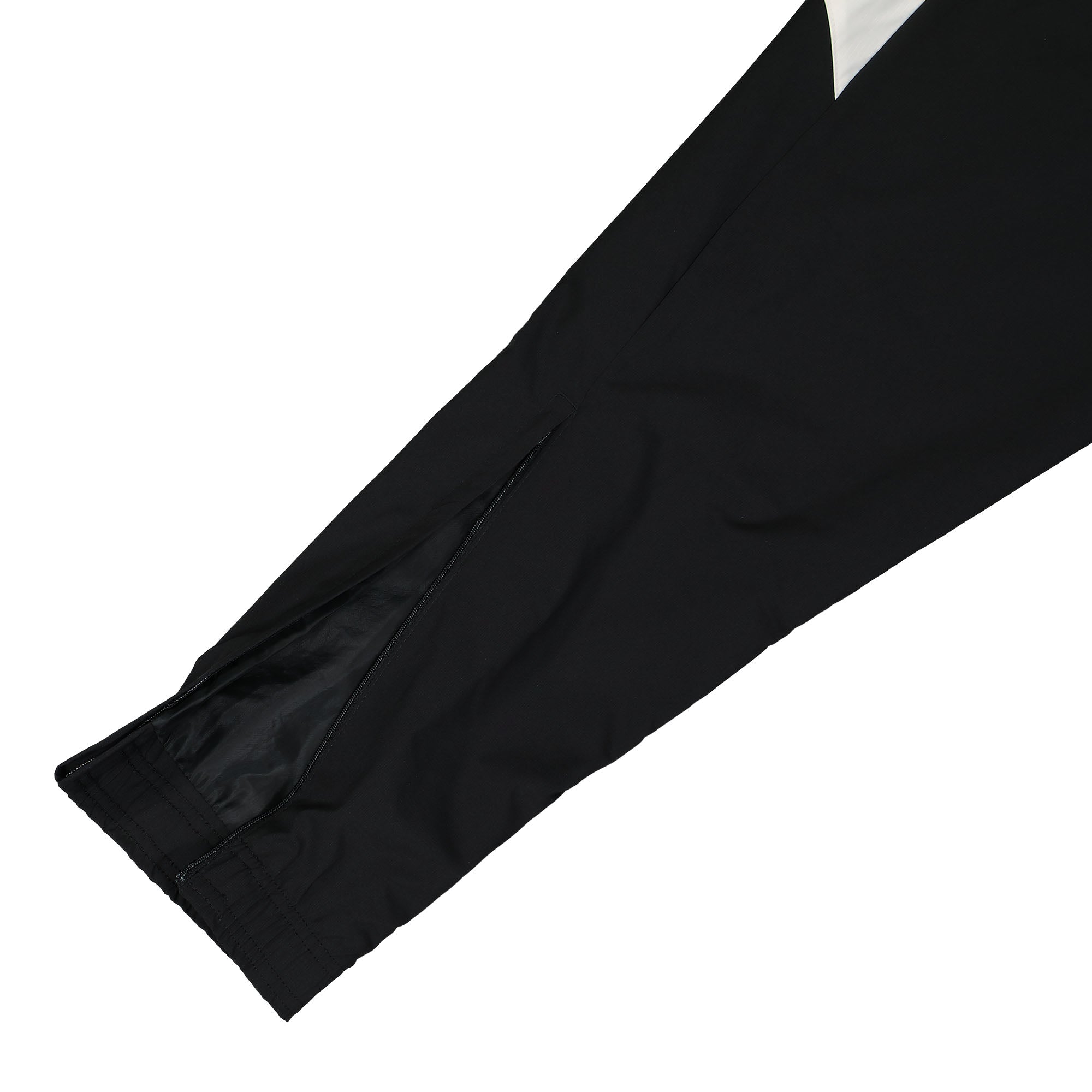 adidas Juventus Icon Woven Pant Black Sweat & Track Pants Detail view 1 | Overkill