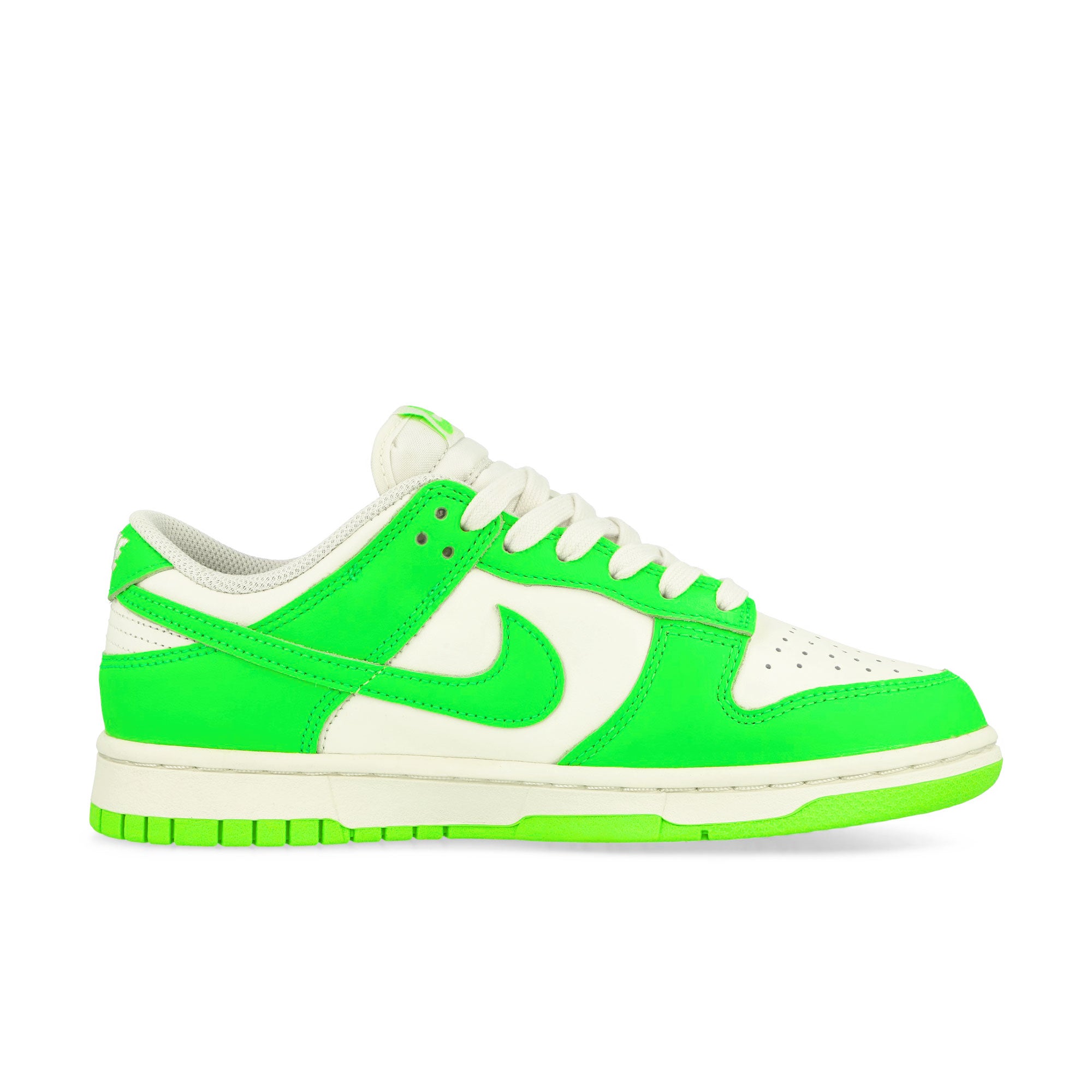 Nike W Dunk Low Sail / Green Strike Low Top Sneakers Silhouette | Overkill
