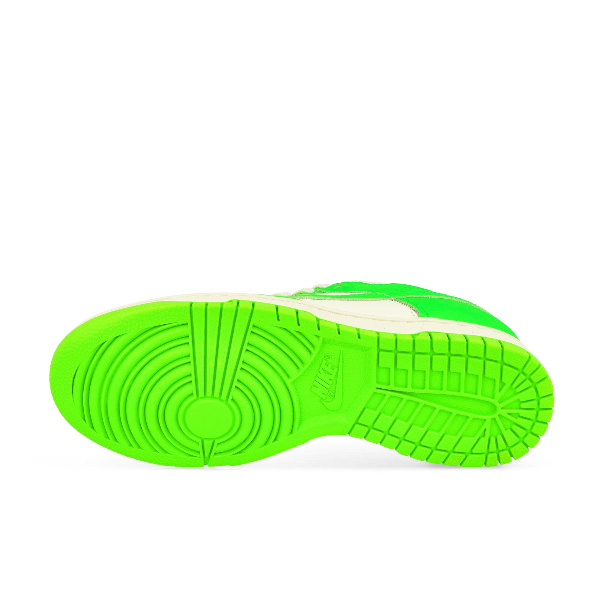 Nike W Dunk Low Sail / Green Strike Low Top Sneakers Detail View 1 | Overkill