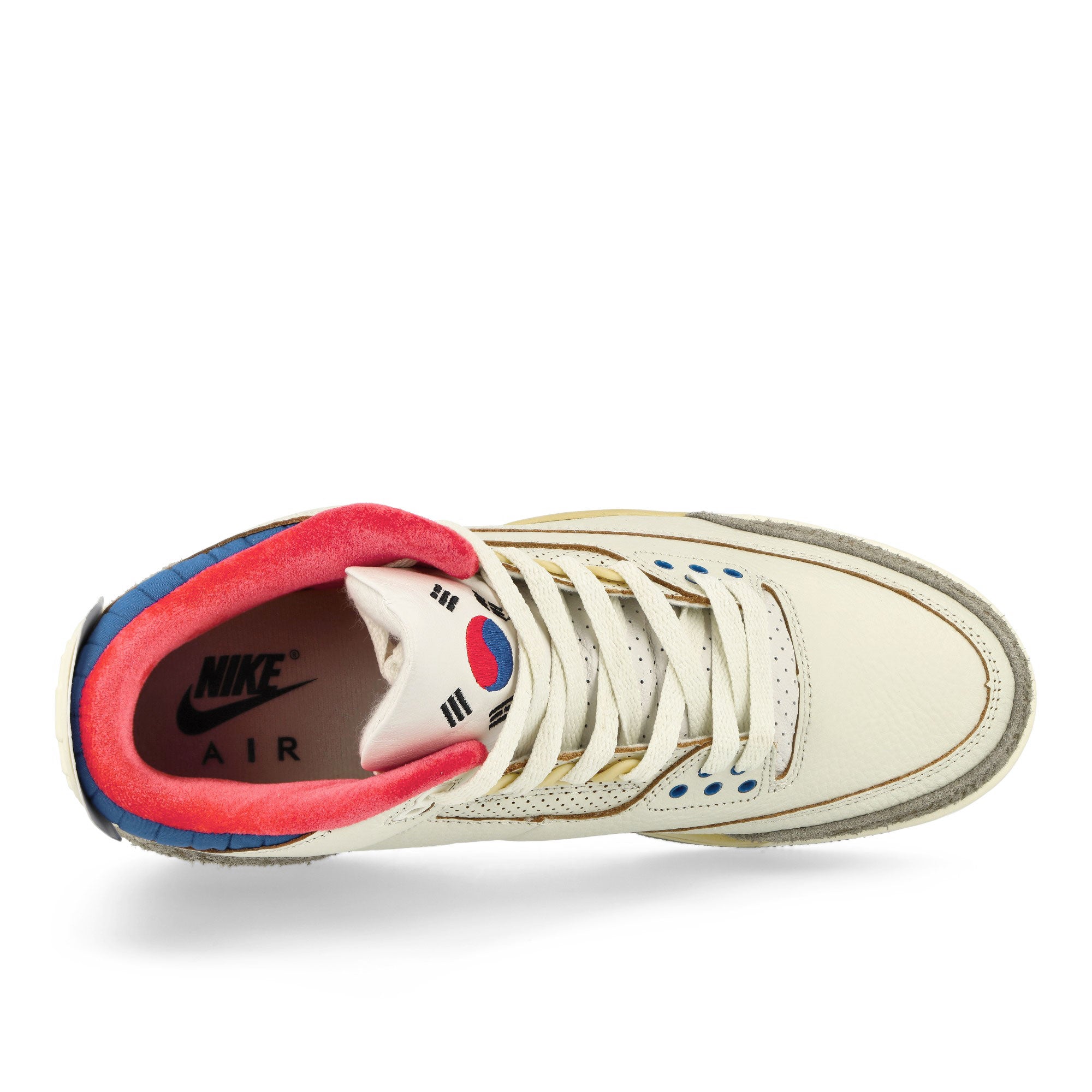 Jordan Air Jordan 3 Retro White / Black - Sport Royal - Challenge Red Mid Top Sneakers Detail View 1 | Overkill