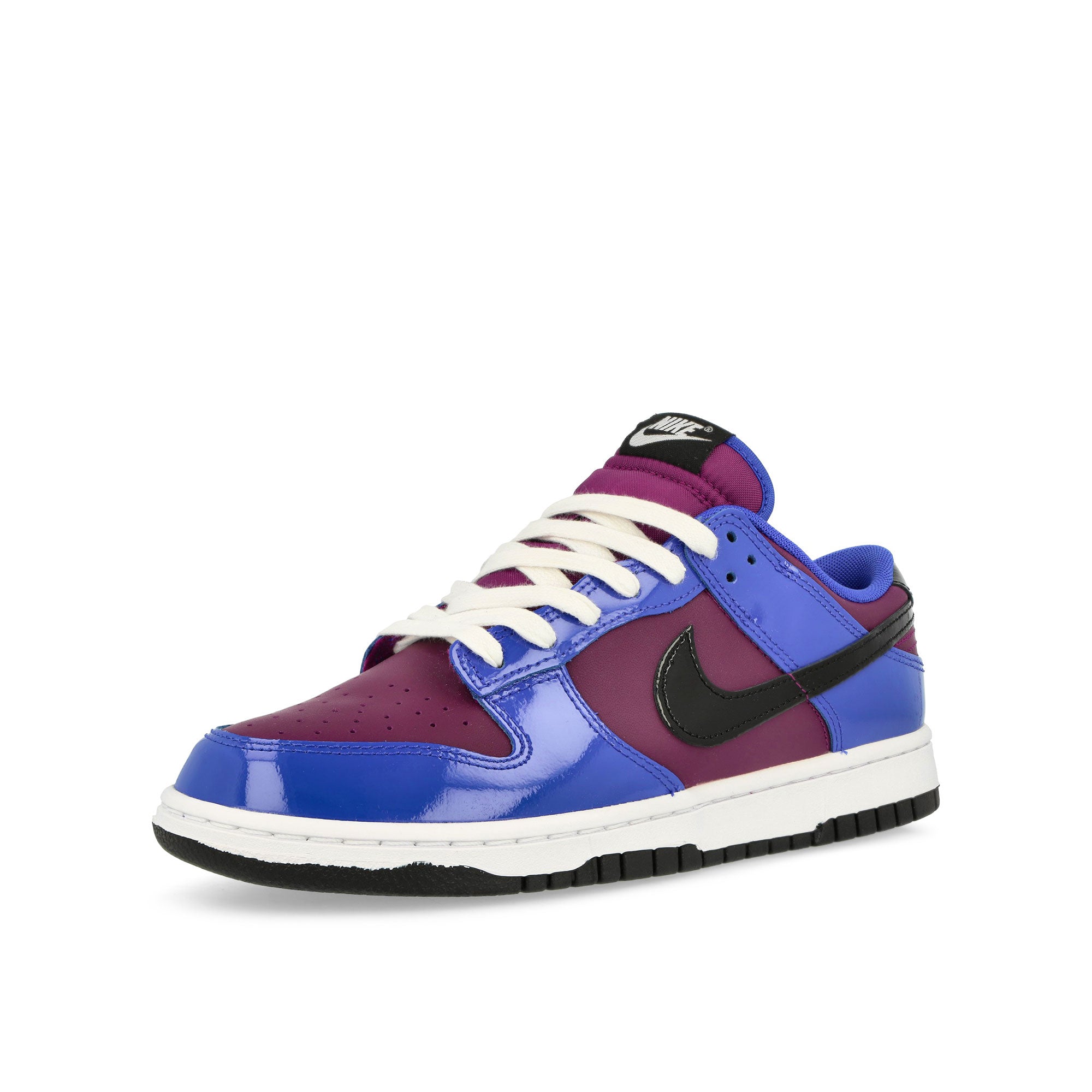 Nike Dunk Low Retro SE Paramount Blue / Black - Viotech - White Low Top Sneakers Close Up | Overkill