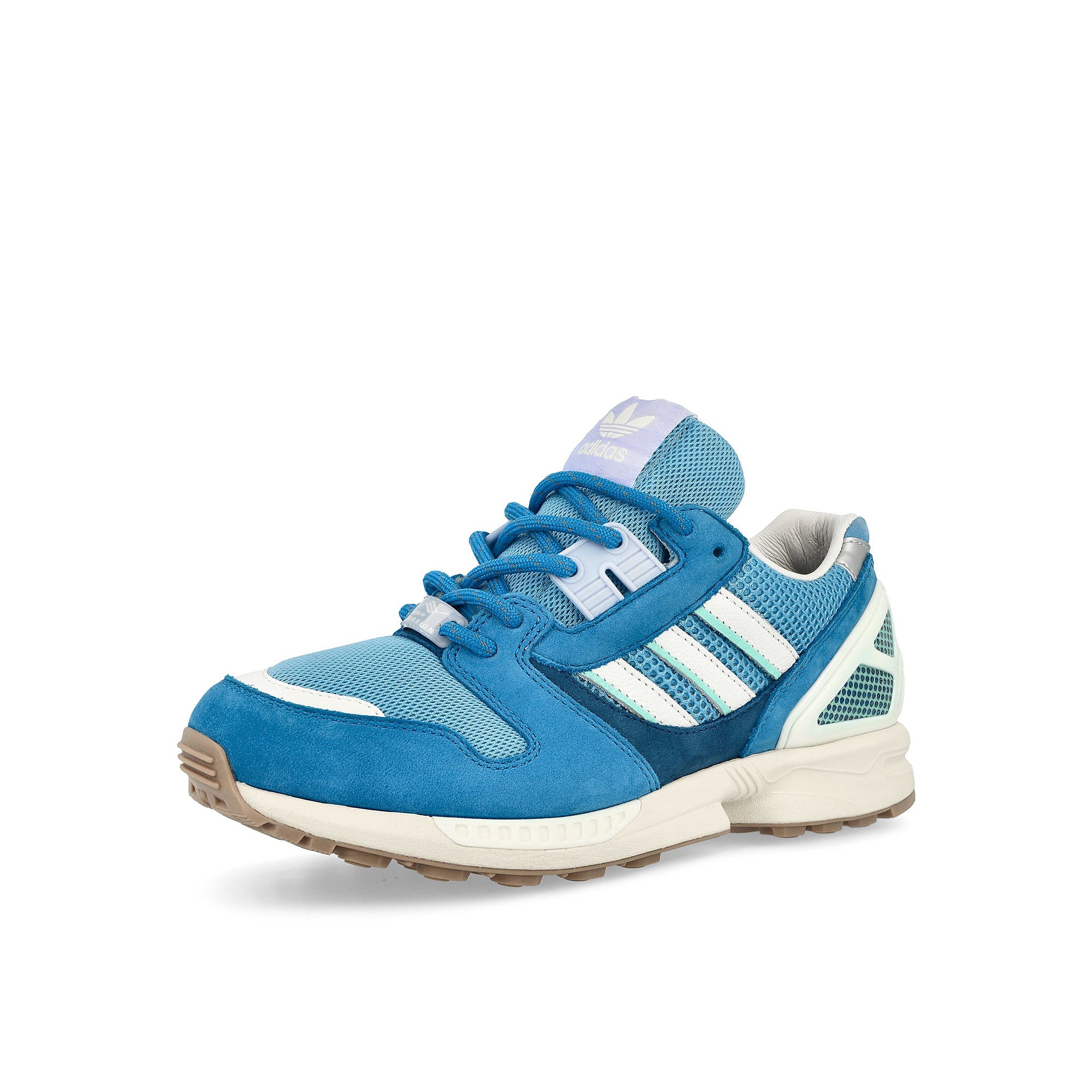 adidas ZX 8000 W 0 Low Top Sneakers Close Up | Overkill