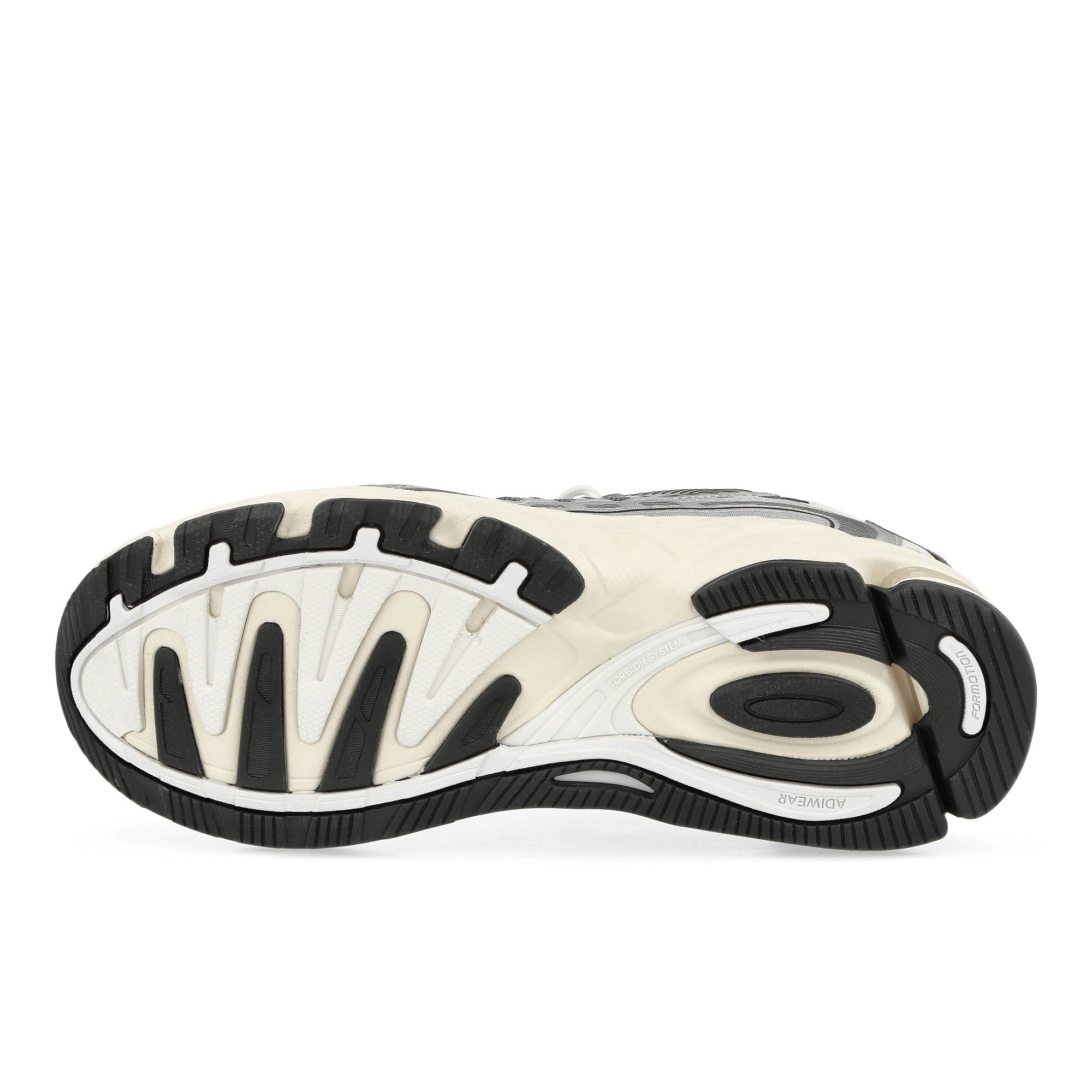 adidas Response CL Crystal White / Footwear White / Core Black Low Top Sneakers Detail View 1 | Overkill