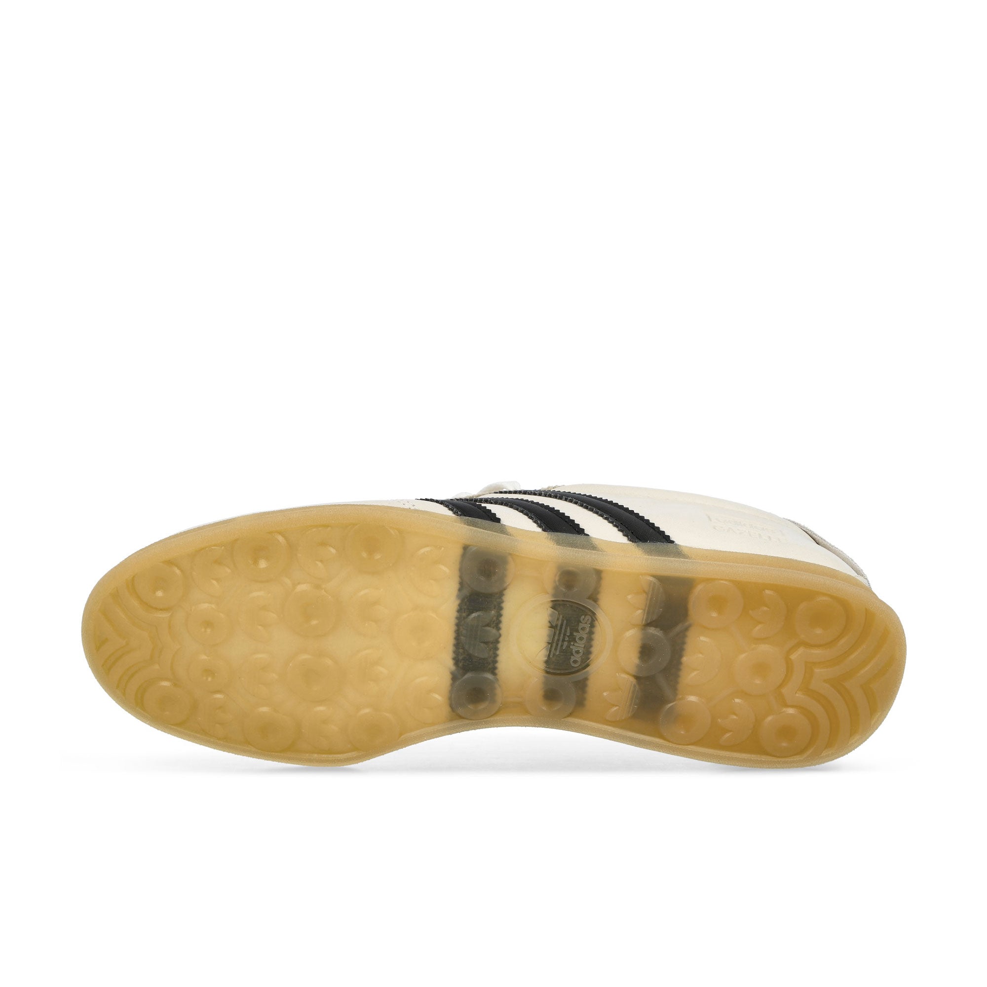 adidas Gazelle Lo Pro W Chalk White / Core Black / Gum 3 Low Top Sneakers IH1930 Detail View 1 | Overkill