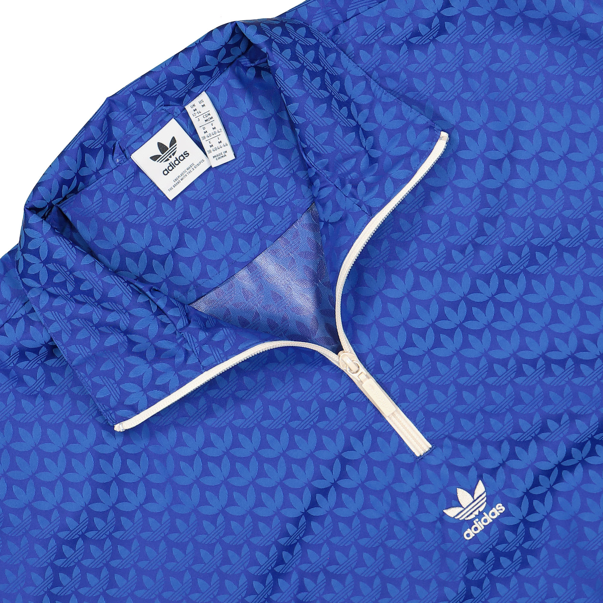 adidas W Half Zip Windbreaker Semi Lucid Blue Windbreaker Close-up | Overkill