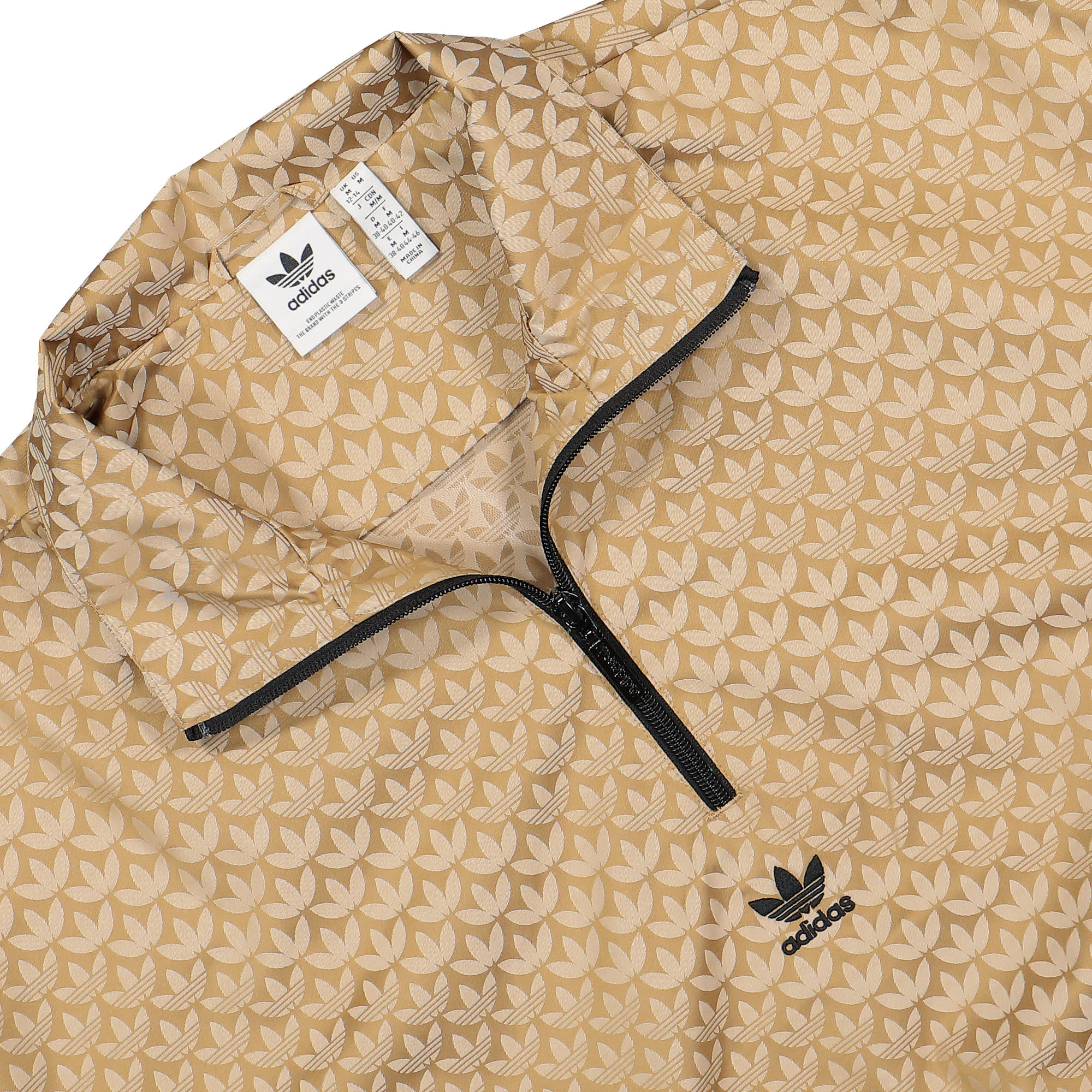 adidas W Half Zip Windbreaker Wonder White Windbreaker Close-up | Overkill