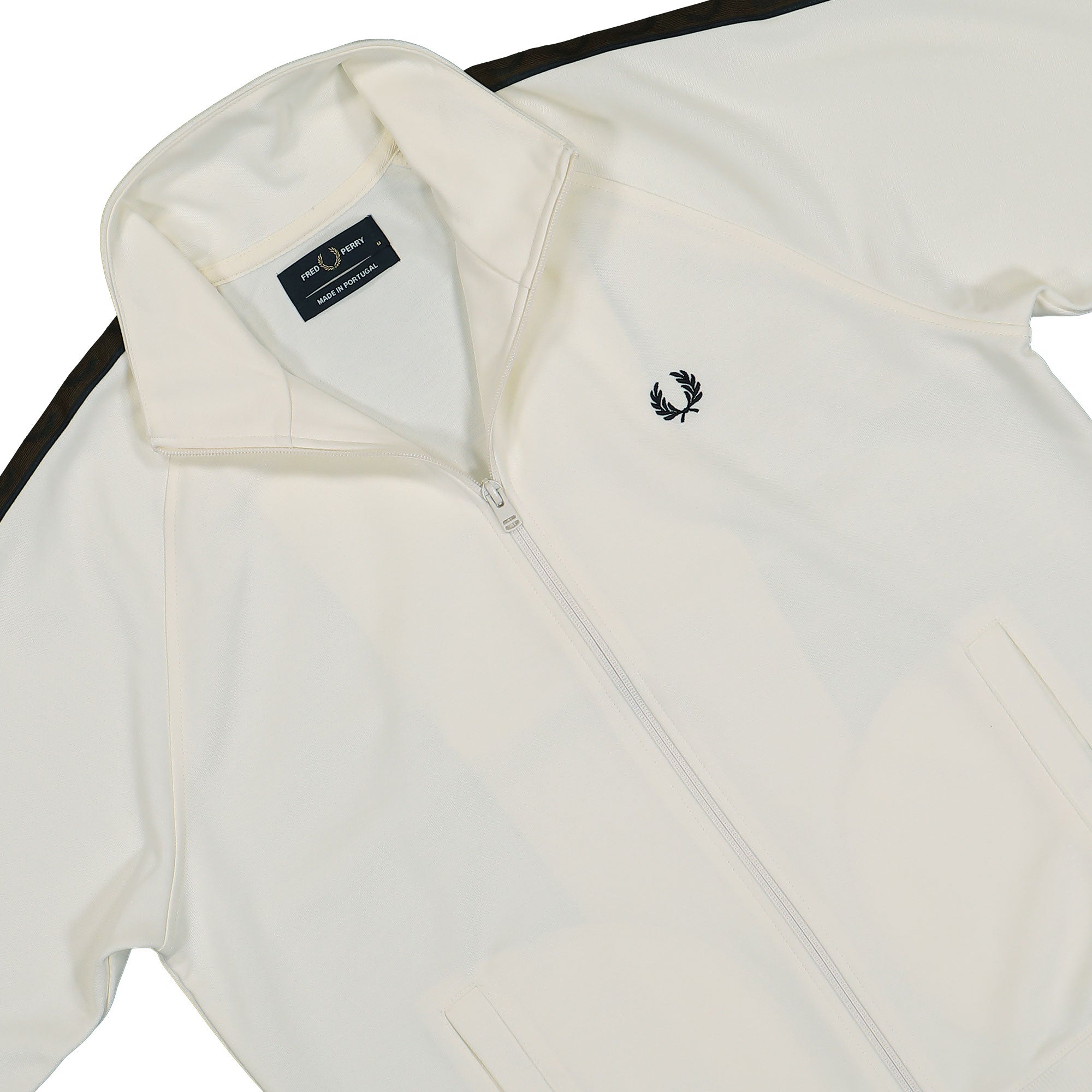 Fred Perry Contrast Tape Track Jacket Ecru / Burnt Tobacco Track Jacket J5557-42A Detailfoto | Overkill