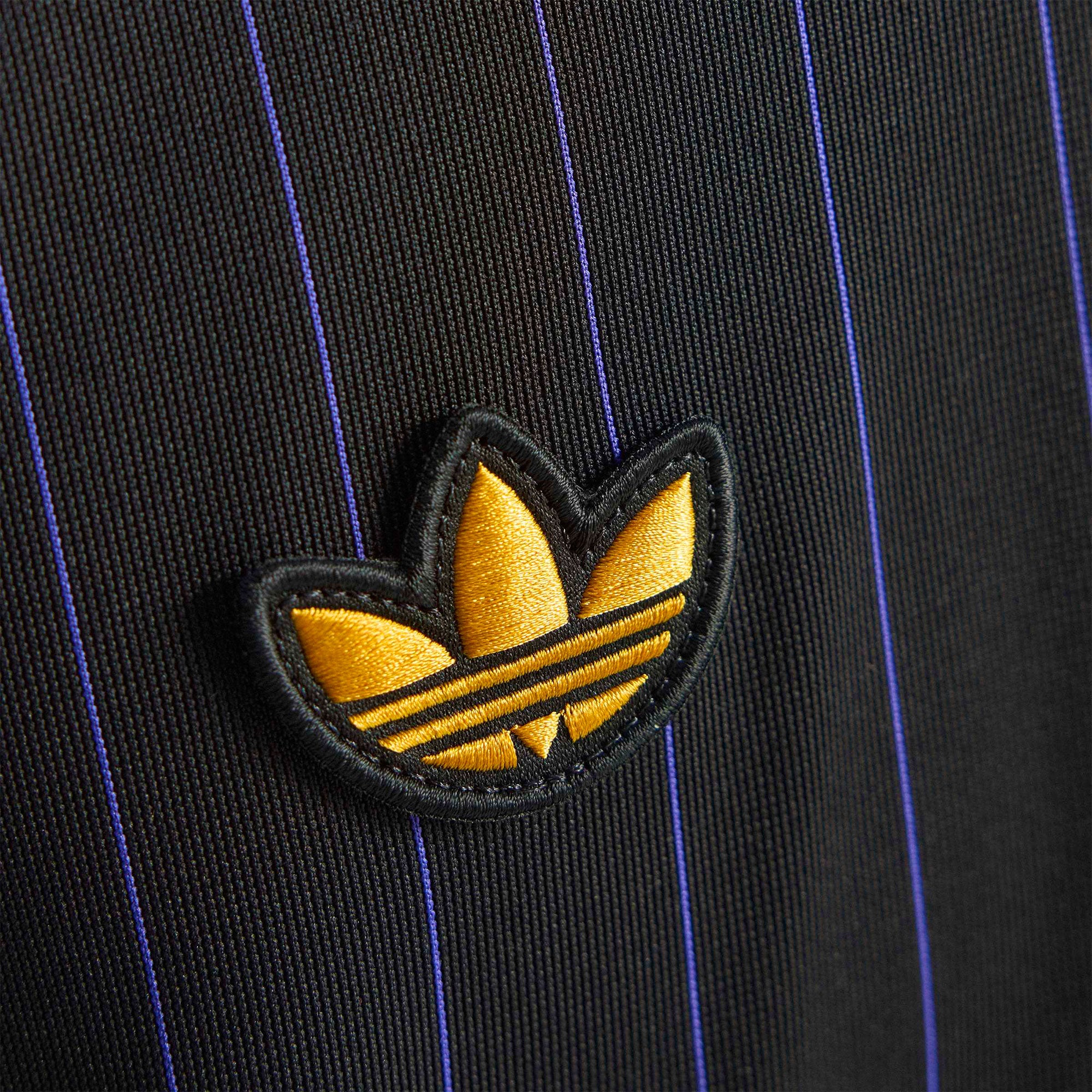 adidas Manchester United Icon Jersey Black T-Shirt JN2818 Detail View 2 | Overkill