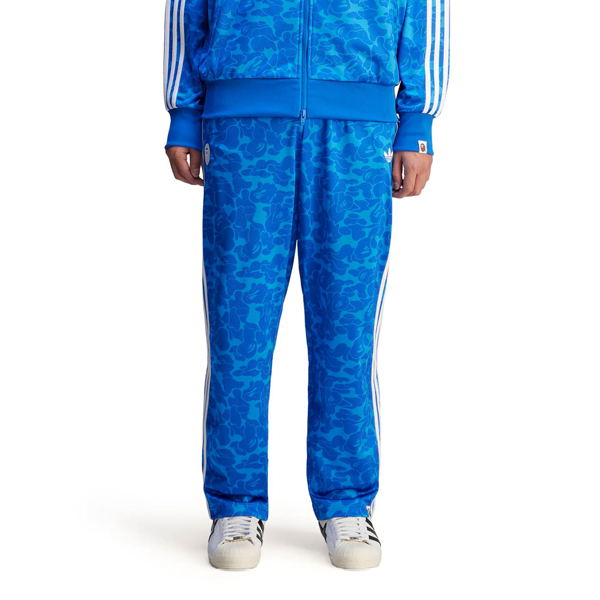 adidas Firebird Track Pant Blue / Footwear White / Off White Sweat & Track Pants Detailfoto | Overkill