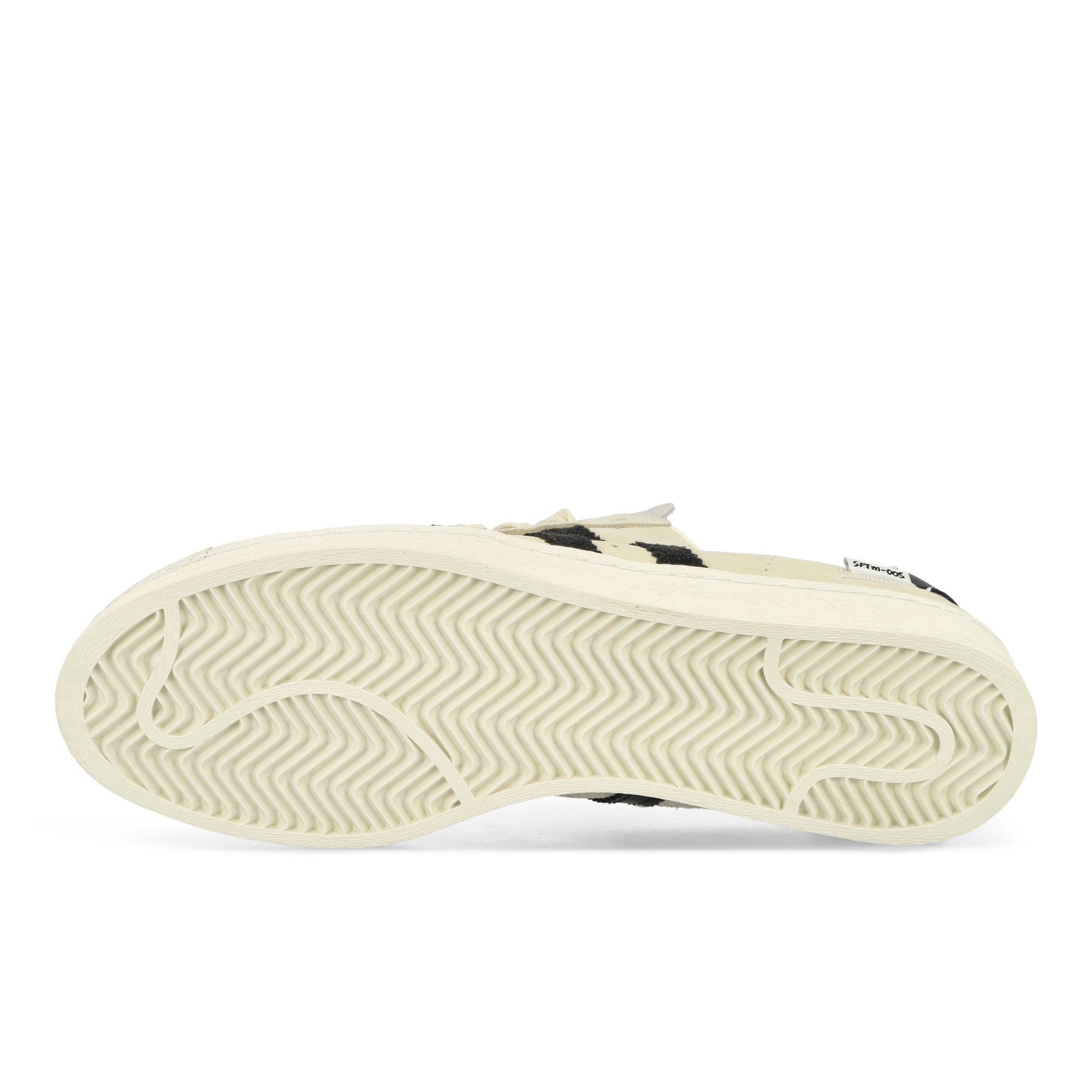 adidas Superstar 82 Cream White / Core Black / Off White Low Top Sneakers Detail View 2 | Overkill