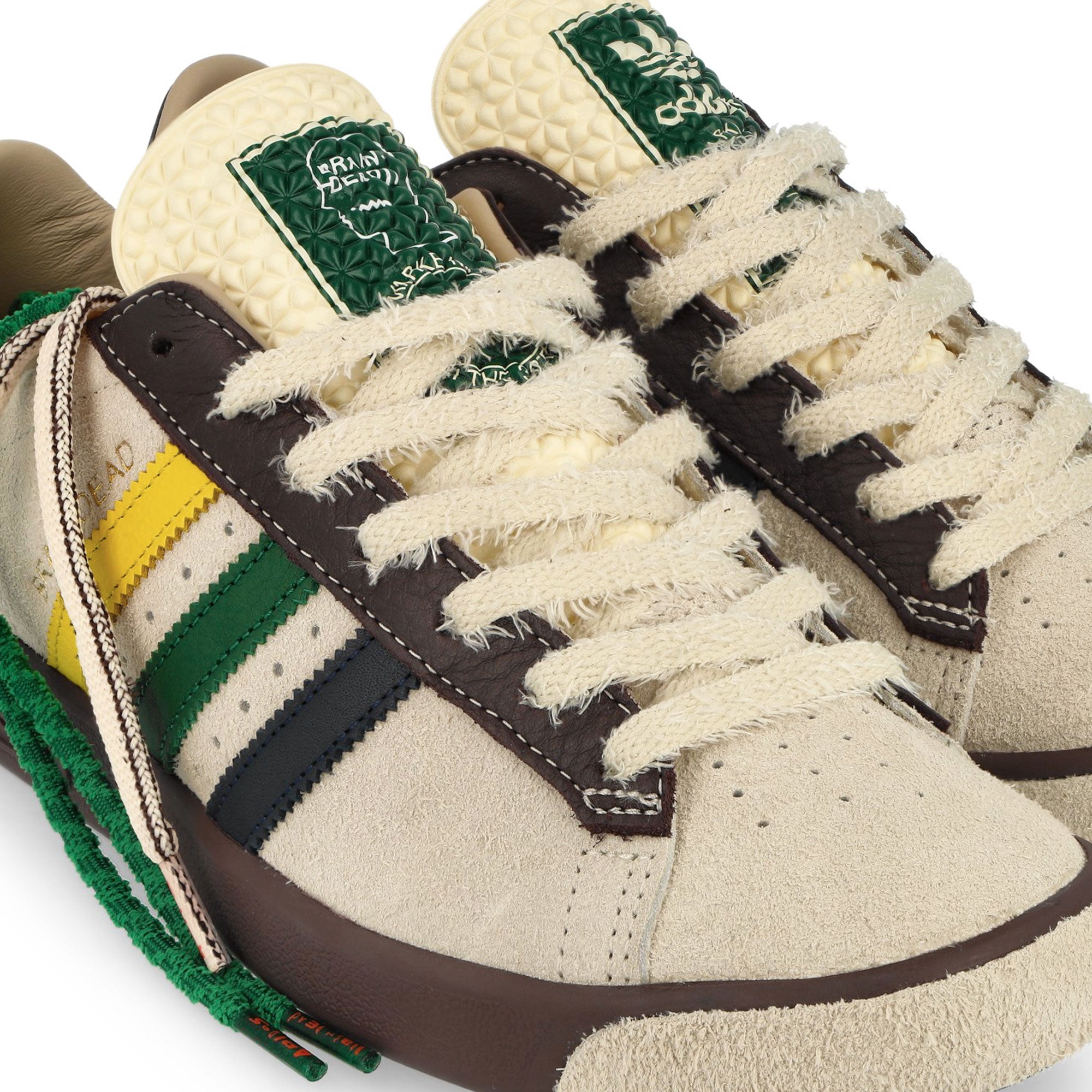 adidas Forest Hills Cream White / Pantone / Night Red Low Top Sneakers Detailfoto | Overkill