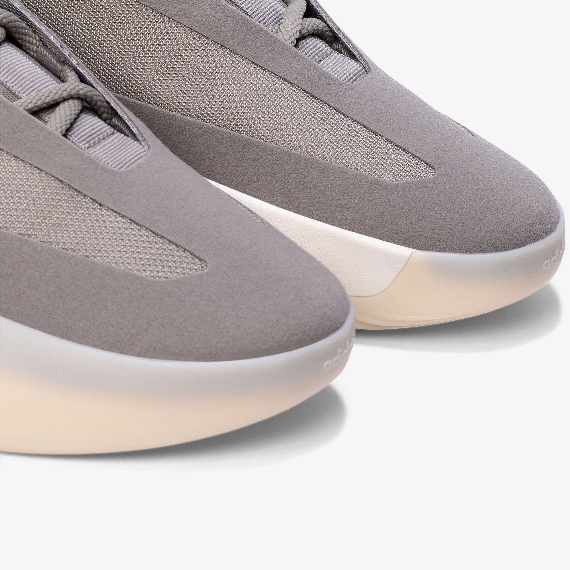 adidas II Basketball Low Putty Beige / Putty Beige / Putty Beige Low Top Sneakers Detail View 1 | Overkill