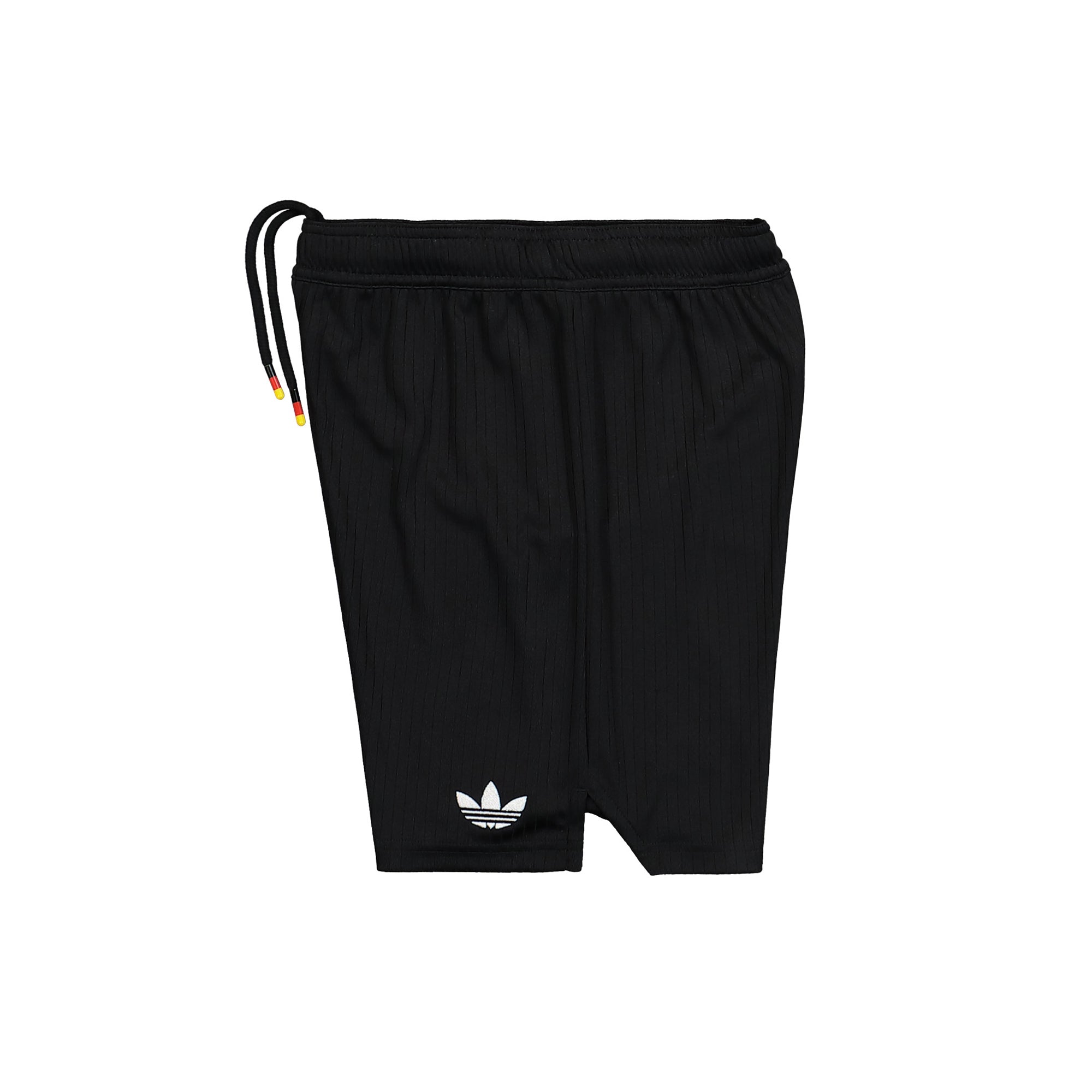 adidas DFB 125 Shorts Youth Black / Cloud White Shorts Close-up | Overkill