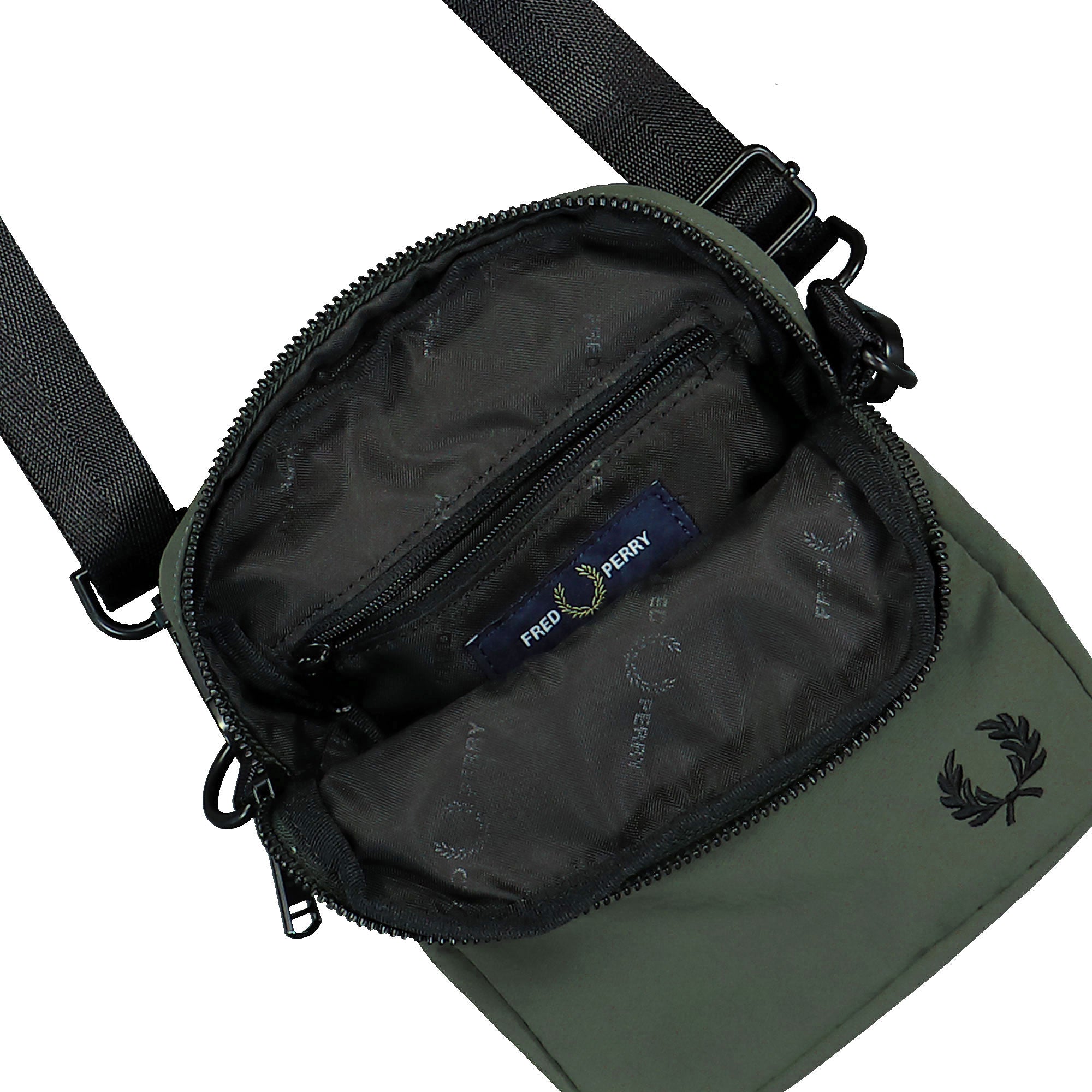 Fred Perry Crinkle Nylon Side Bag Field Green Shoulder & Cross Body Bags Detailfoto | Overkill