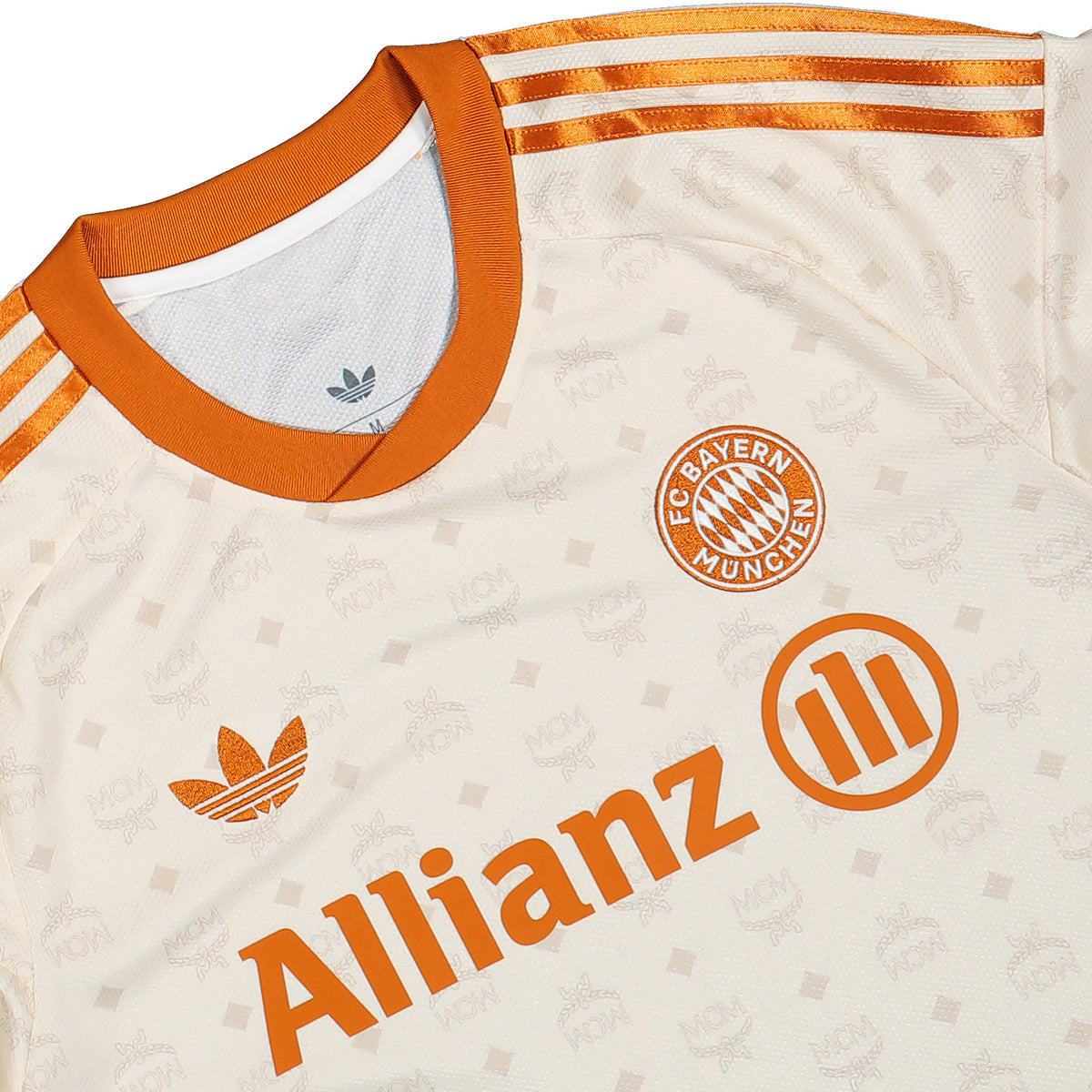 MCM x adidas FC Bayern München 26/27 MCM Jersey Cream White T-Shirt LD5728 Detailfoto | Overkill