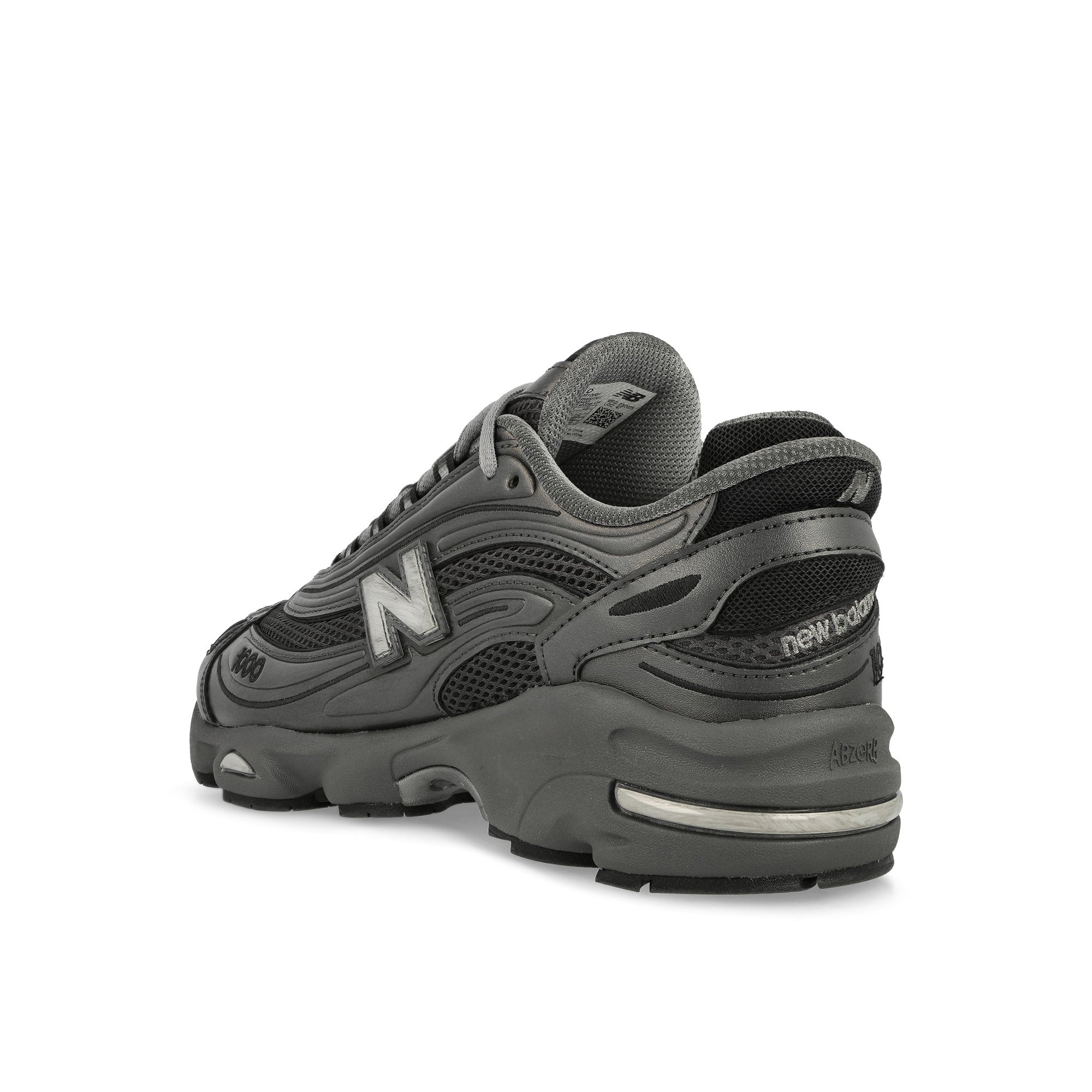 New Balance M1000F Black Metallic / Black Cement Low Top Sneaker M1000F Material | Overkill