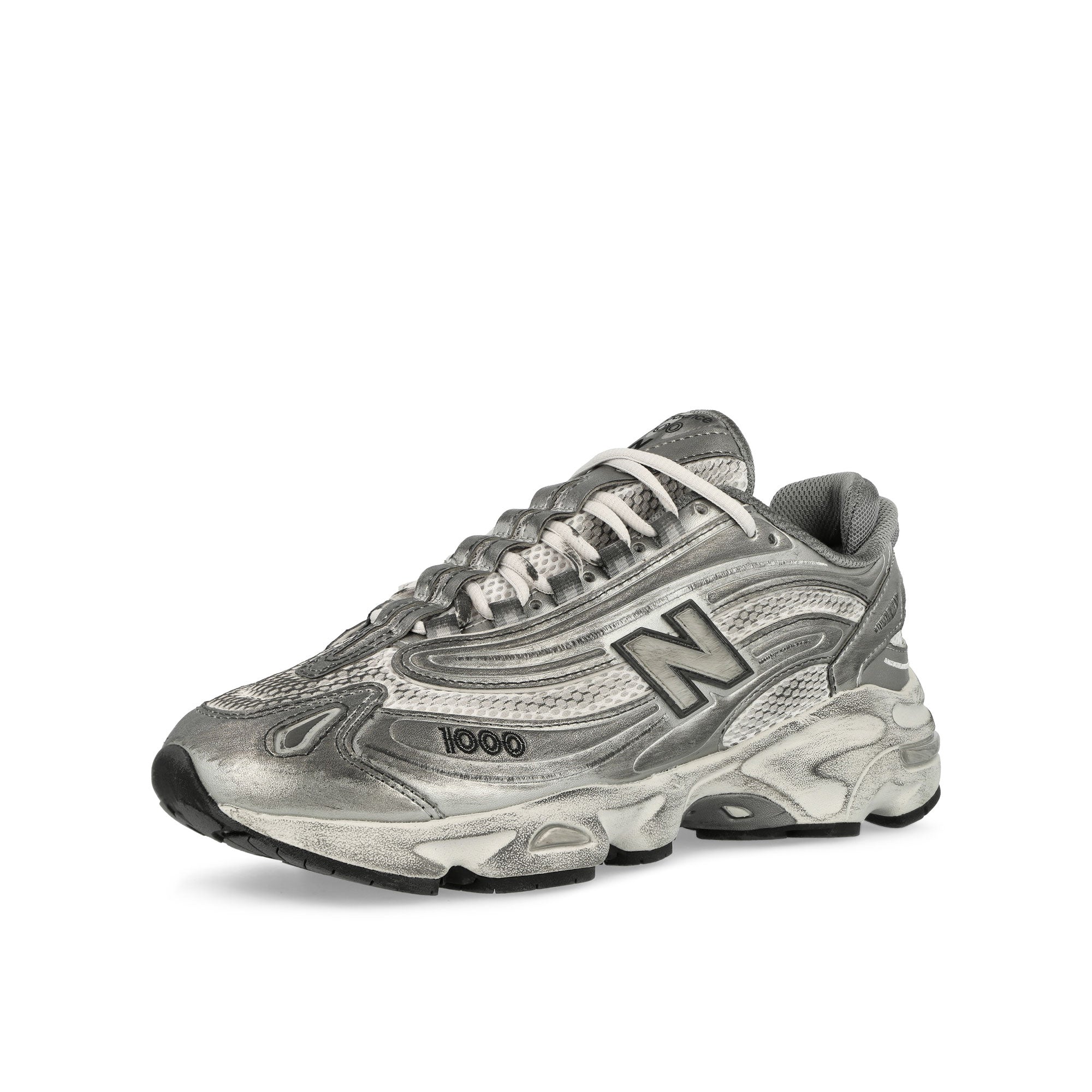 New Balance M1000G Silver Metallic / Grey Matter Low Top Sneaker M1000G Close-up | Overkill