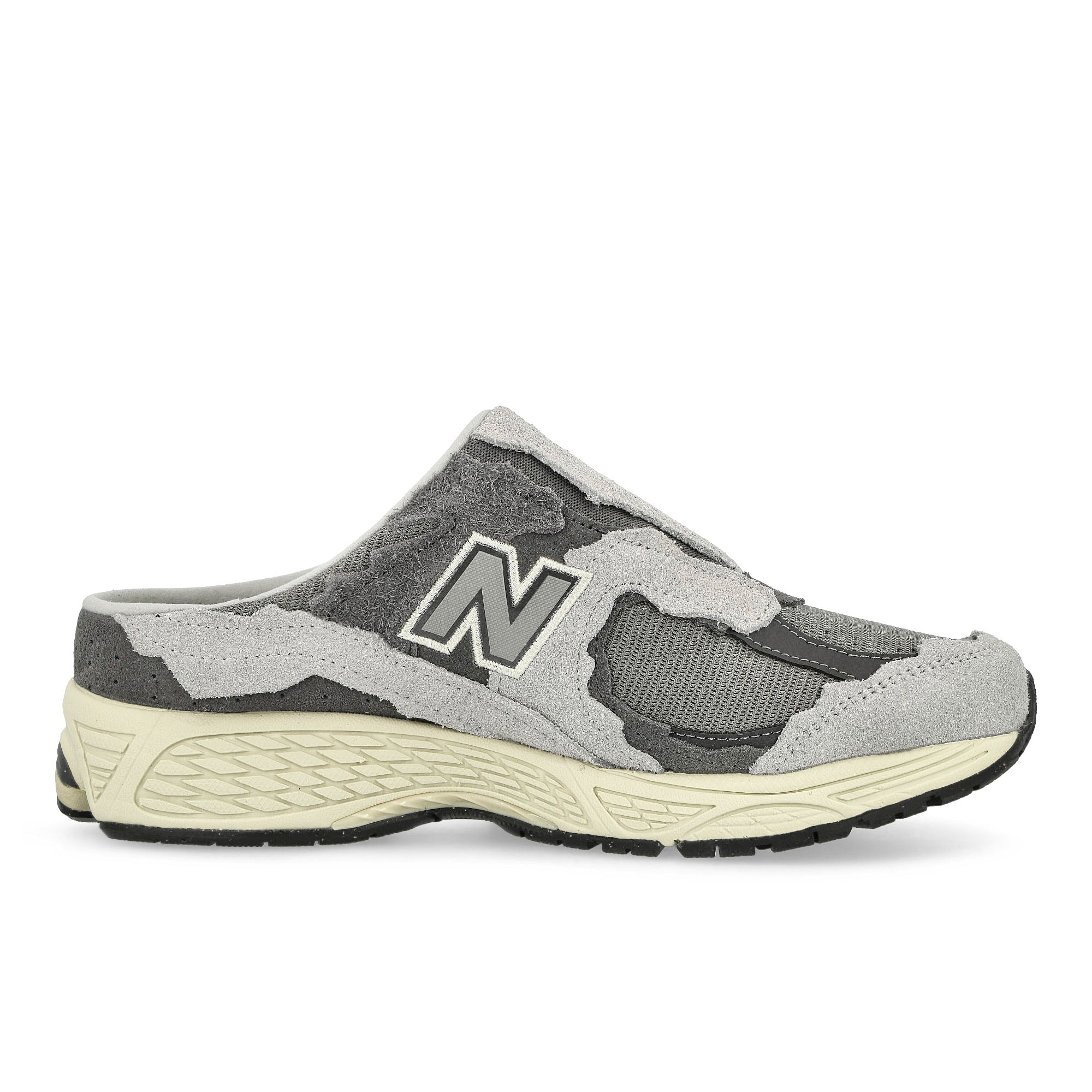 New Balance M2002NA Raincloud / Magnet Low Top Sneakers Silhouette | Overkill