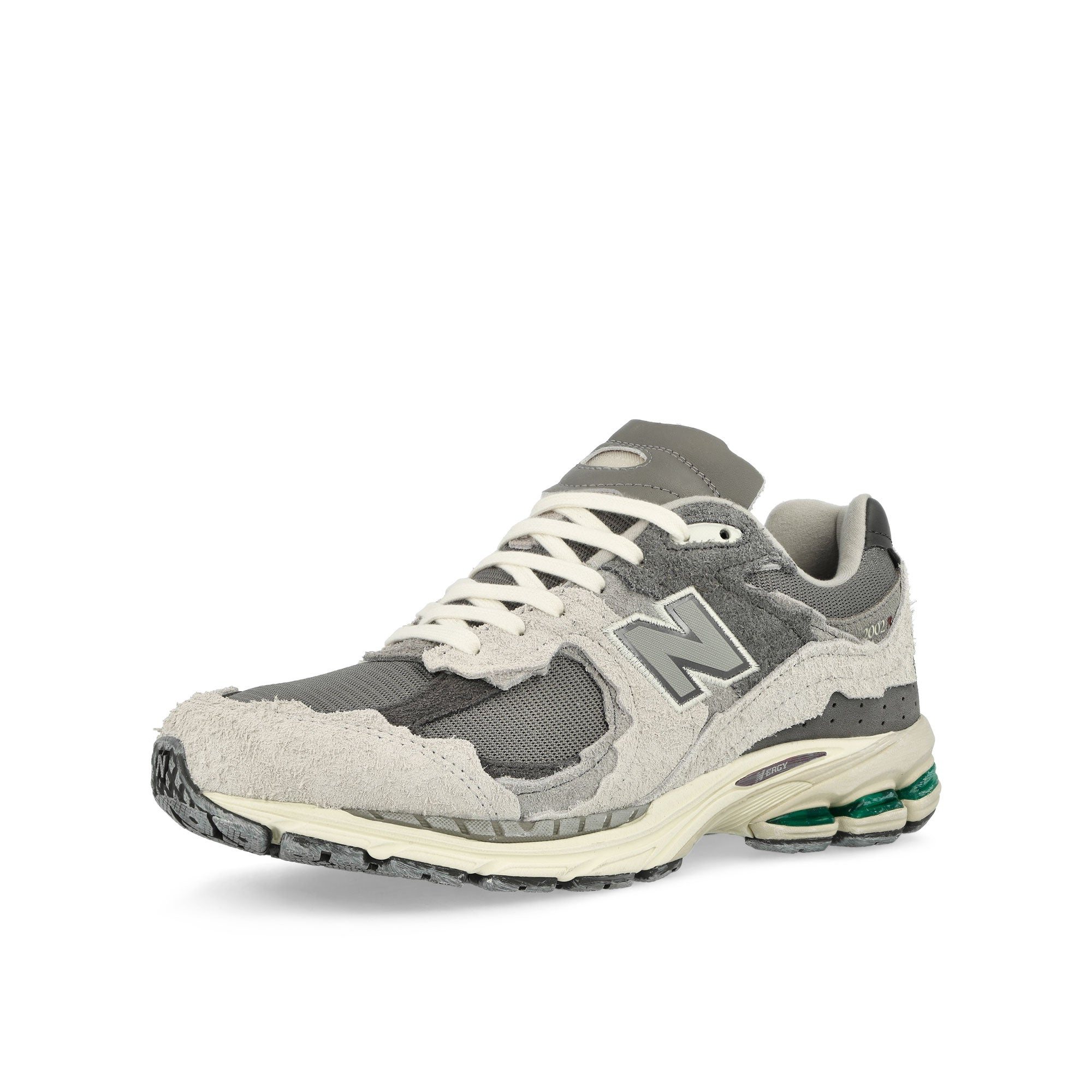 New Balance M2002RDA Rain Cloud / Magnet Sneaker Close-up | Overkill