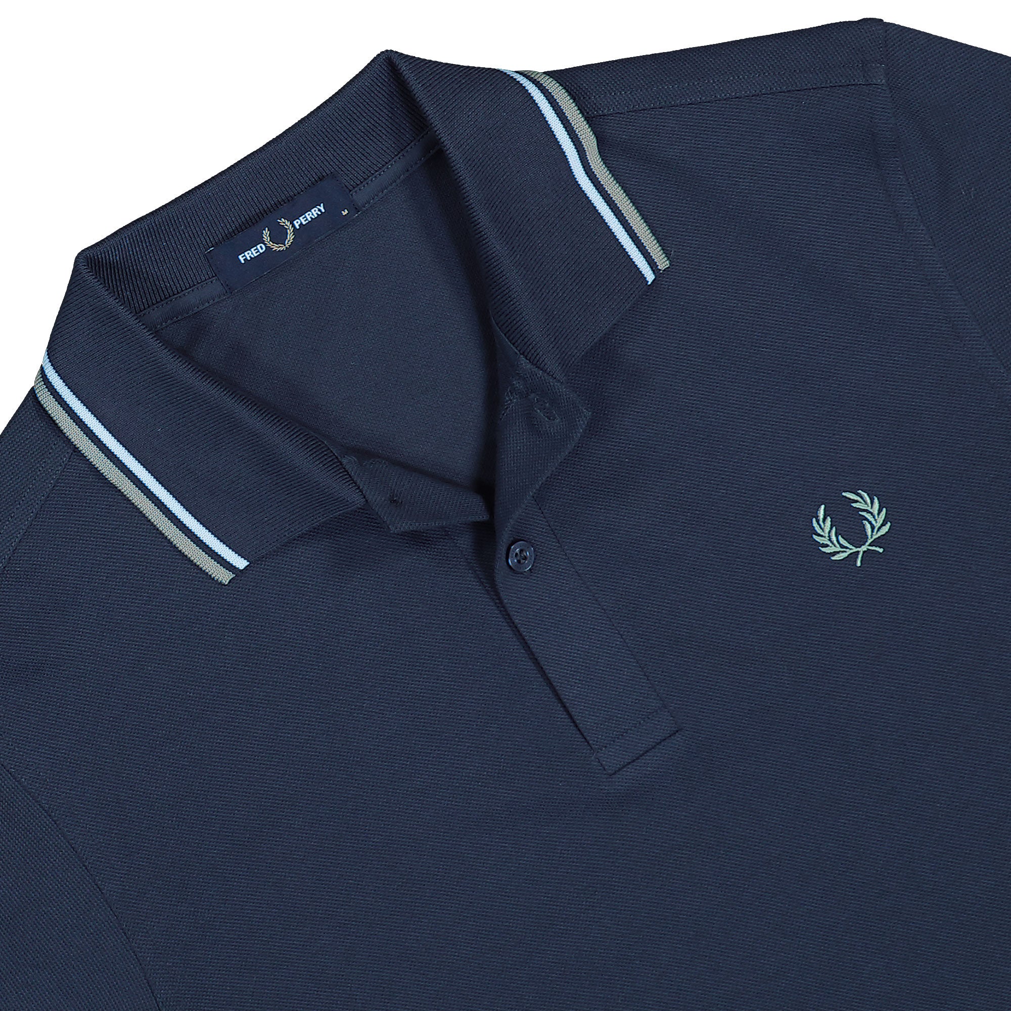 Fred Perry Twin Tipped Fred Perry Shirt Dark Airforce / Light Ice / Bay Leaf Polo Shirt M3600-Z47 Detailfoto | Overkill