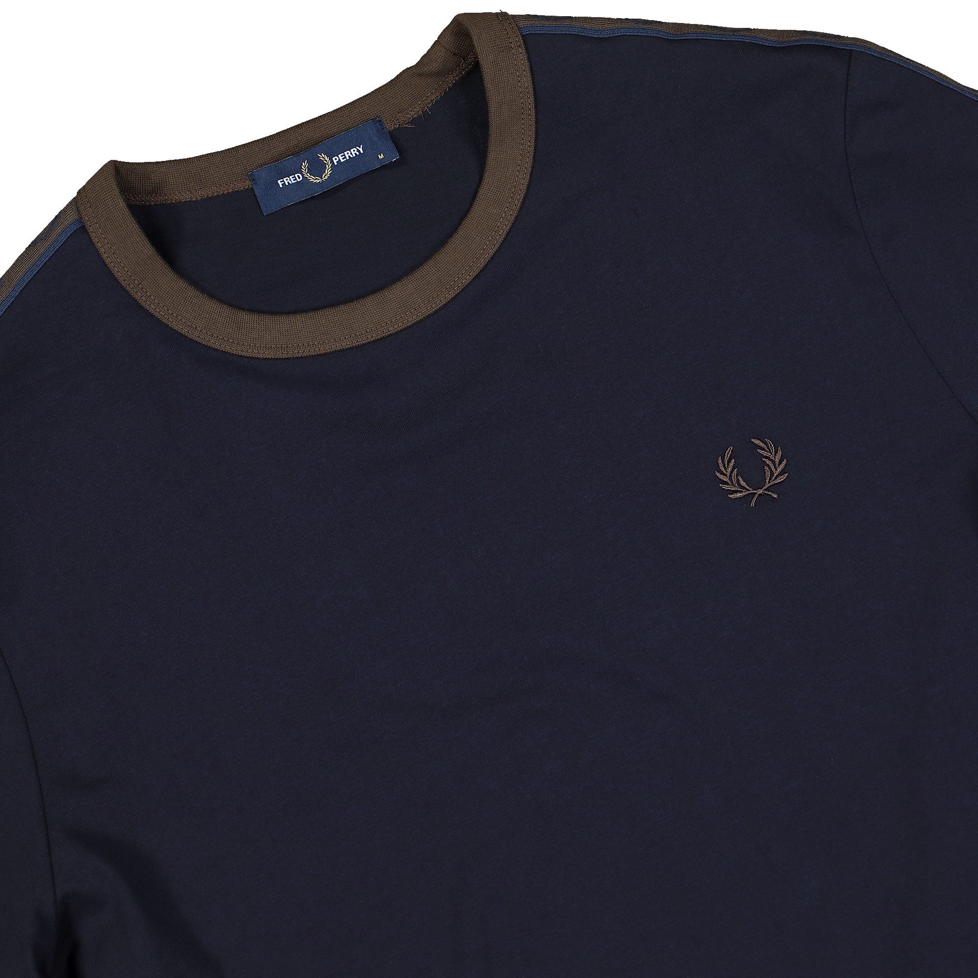 Fred Perry Contrast Tape Ringer T-Shirt Navy / Burnt Tobacco T-Shirt M4613-40A Detailfoto | Overkill