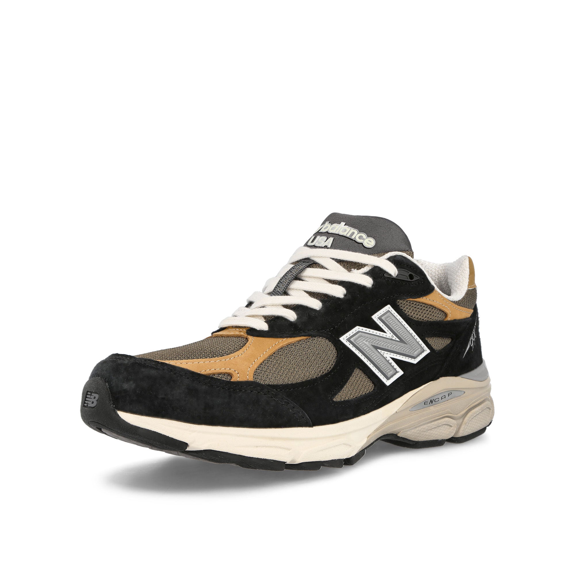 New Balance M990BB3 Black-Tan Low Top Sneakers Close Up | Overkill