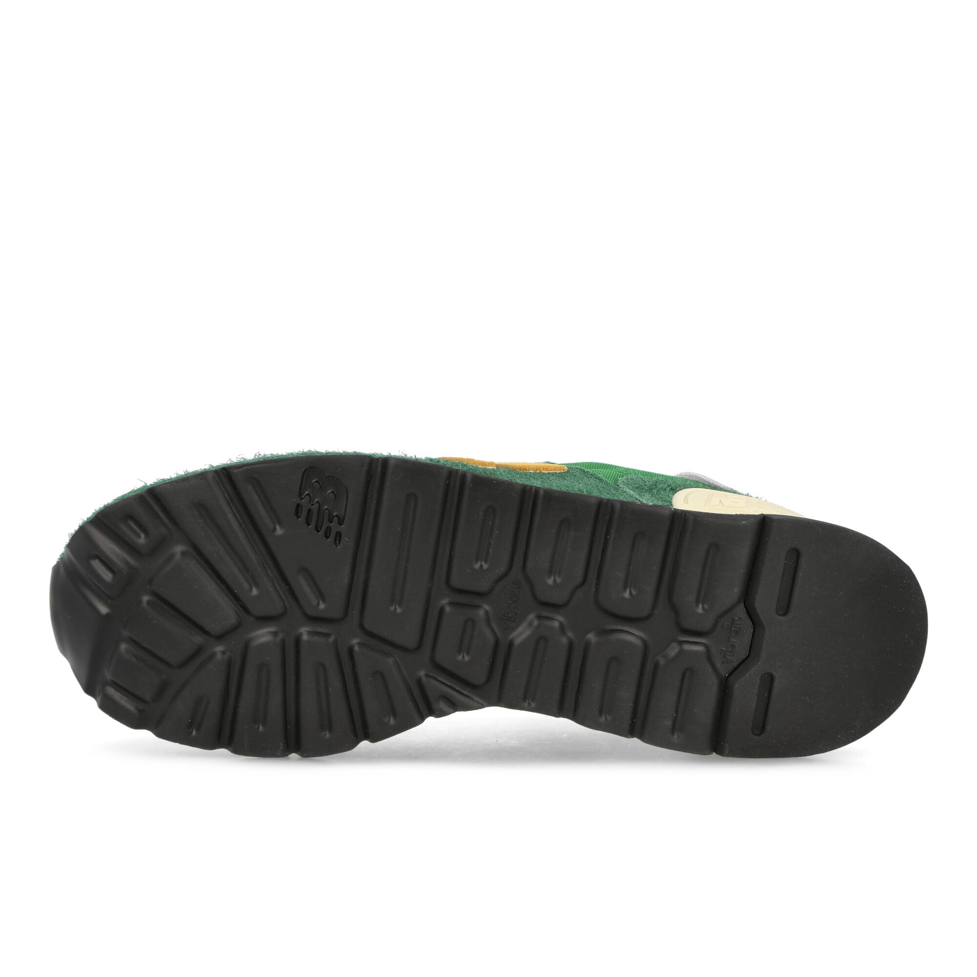 New Balance M990GG1 Green-Gold Low Top Sneakers Detail View 1 | Overkill