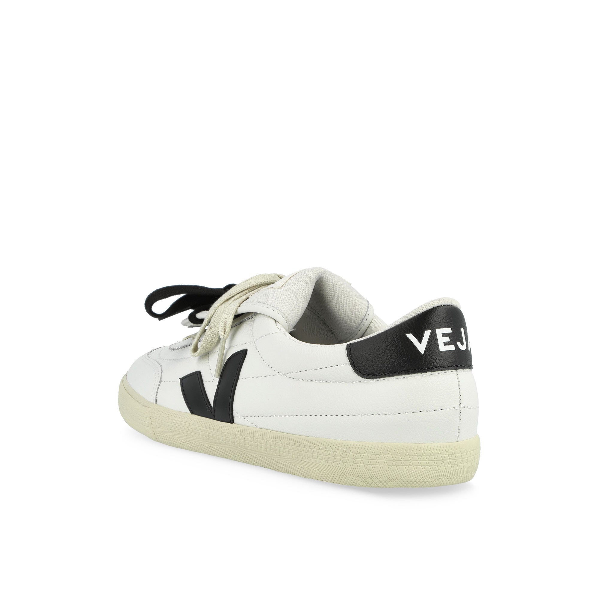 Veja Panenka Leather White Low Top Sneakers MG0221673A Material | Overkill