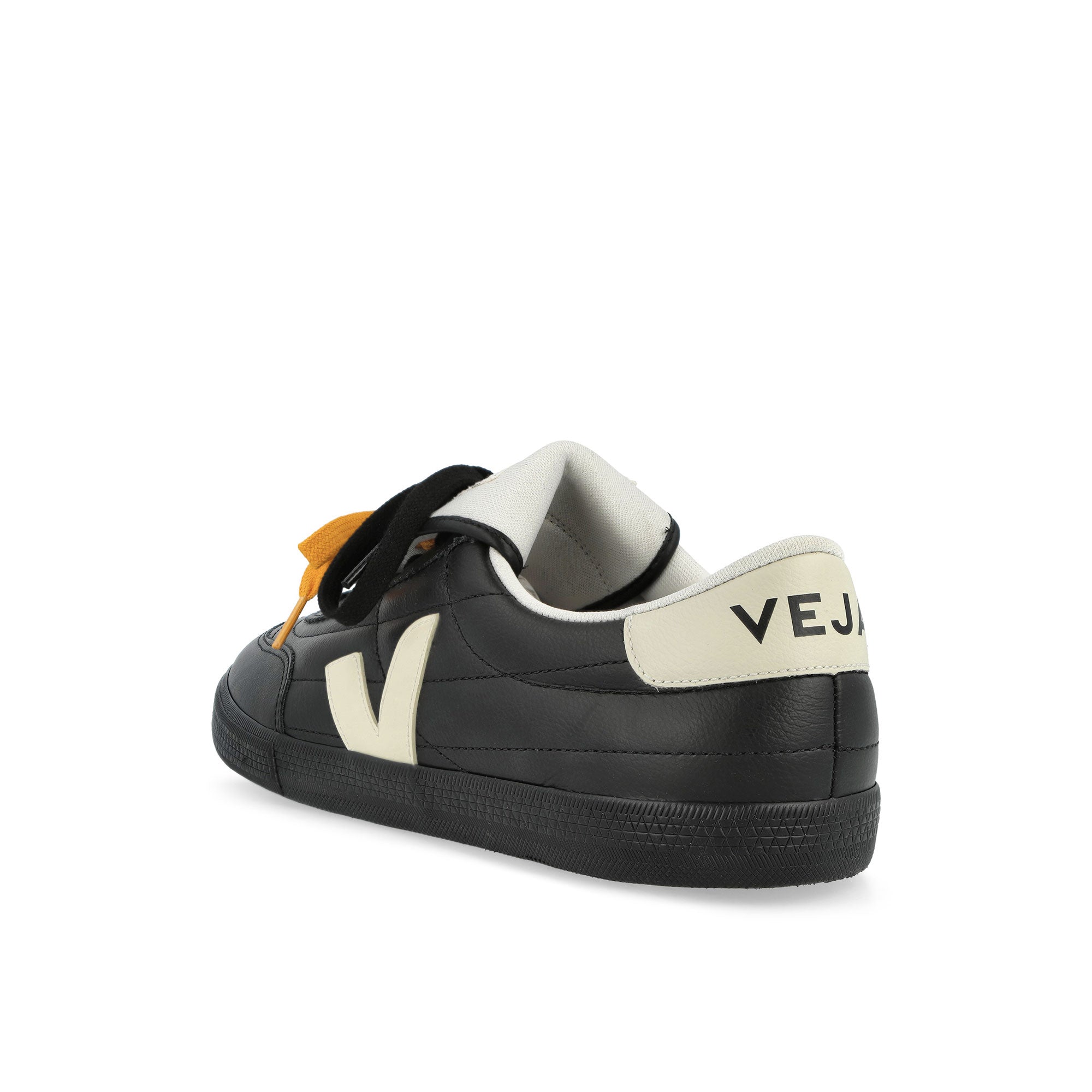Veja Panenka Leather Black Low Top Sneakers MG0221674A Material | Overkill