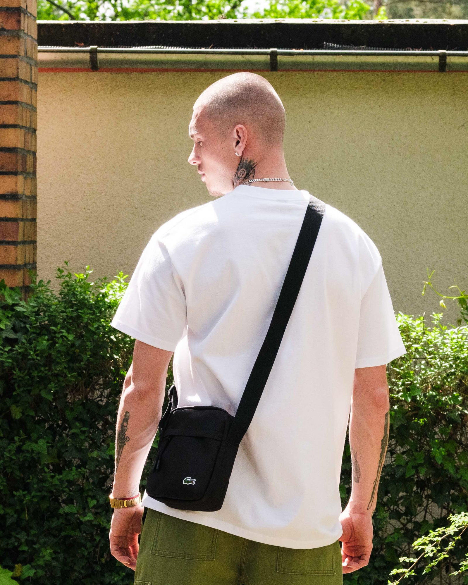 Obey Classic T-Shirt White T-Shirts Close-up | Overkill