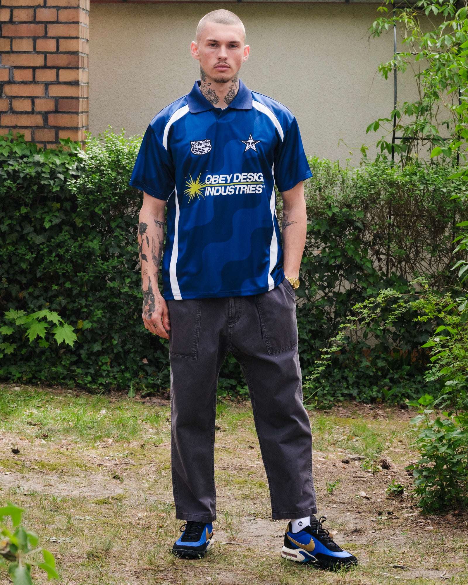 Gramicci Loose Tapered Pant Fossil Grey Pigmnet Casual Pants Close-up | Overkill