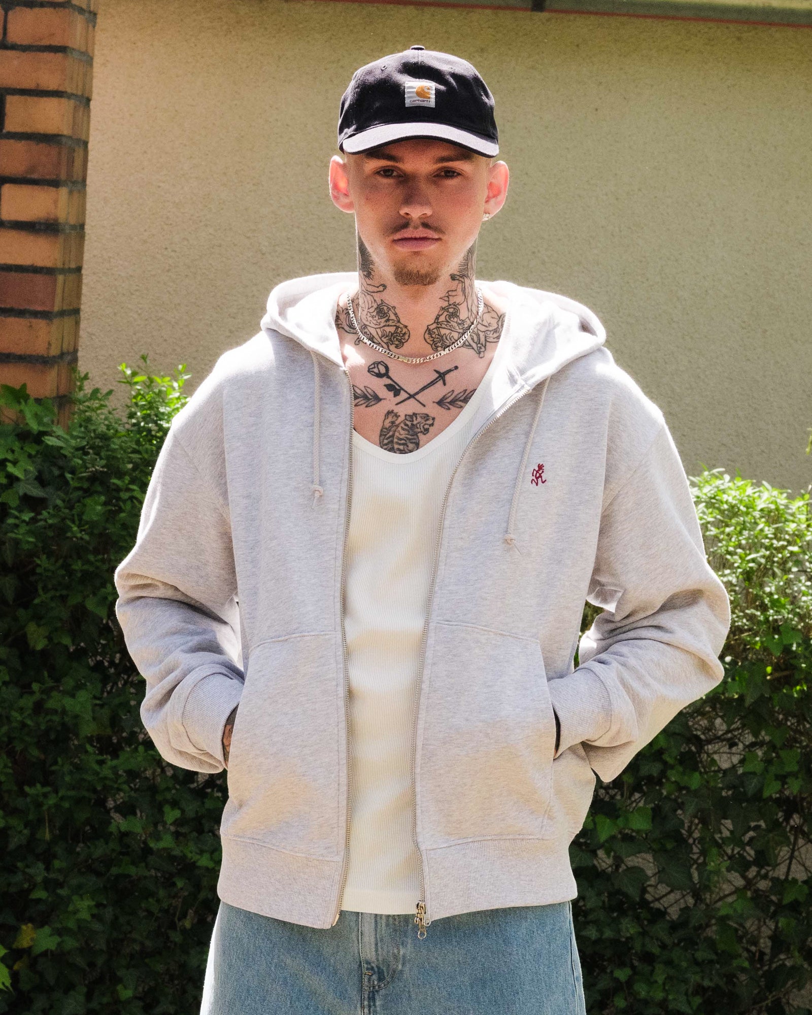 Gramicci One Point Zip Hooded Sweatshirt Heather Ash Hoodies Close-up | Overkill