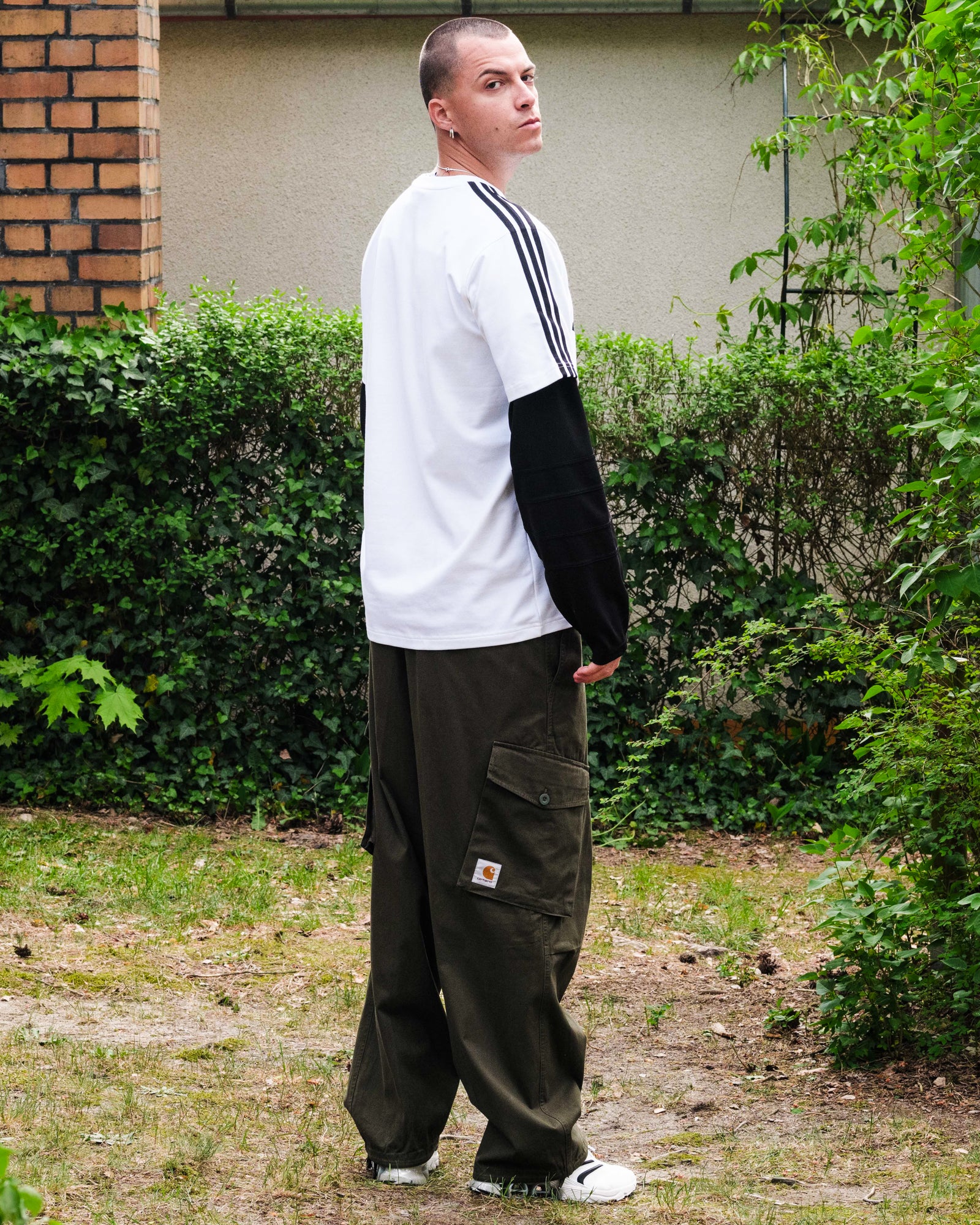 Carhartt WIP Unit Pant Turtle Stone Washed Cargo Pants Detailfoto | Overkill