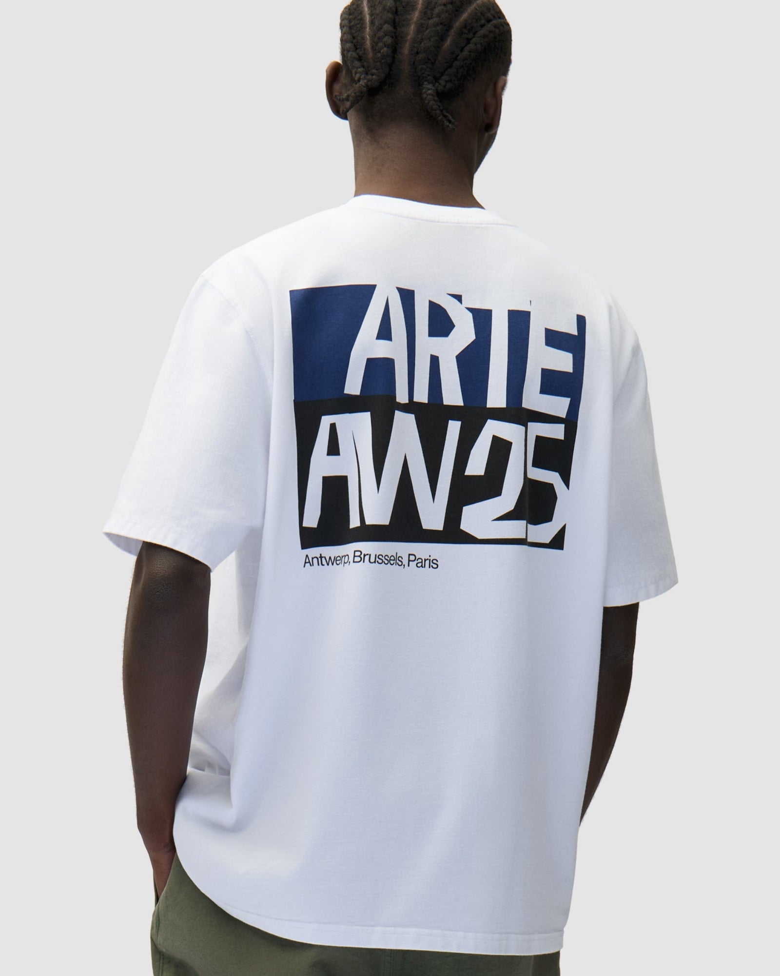 Arte Cut Out Print T-Shirt White T-Shirts AW25-221T / White Style Inspiration | Overkill