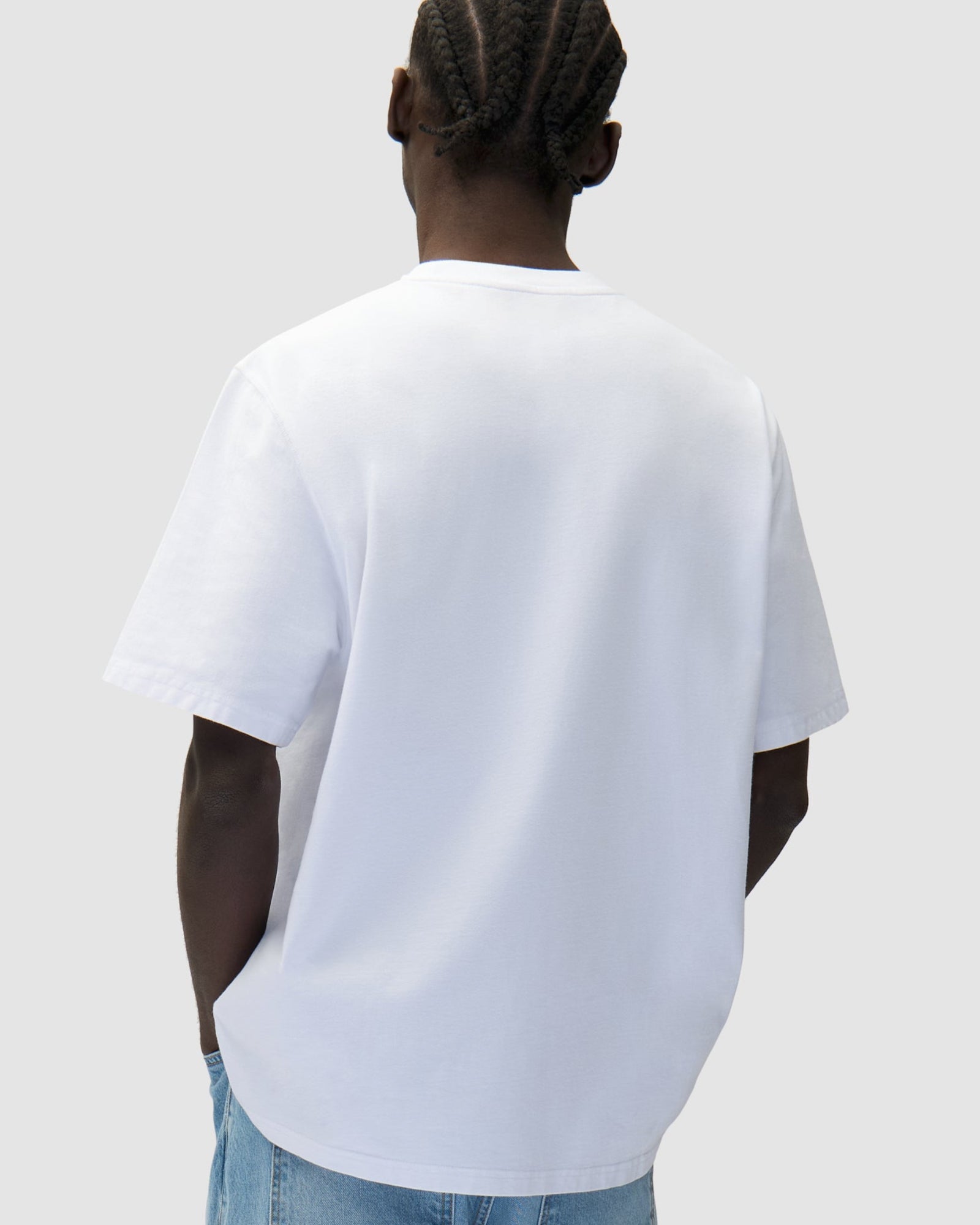 Arte Heart T-Shirt White T-Shirts AW25-104T / White Model Detail 1 | Overkill