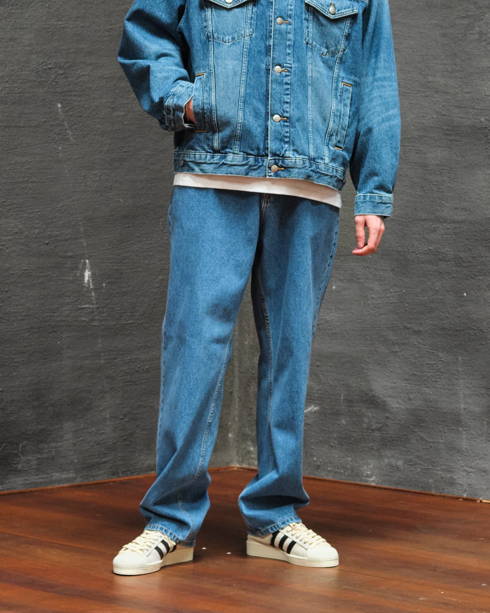 Obey Hardwork Denim Pant Light Indigo Jeans Close-up | Overkill