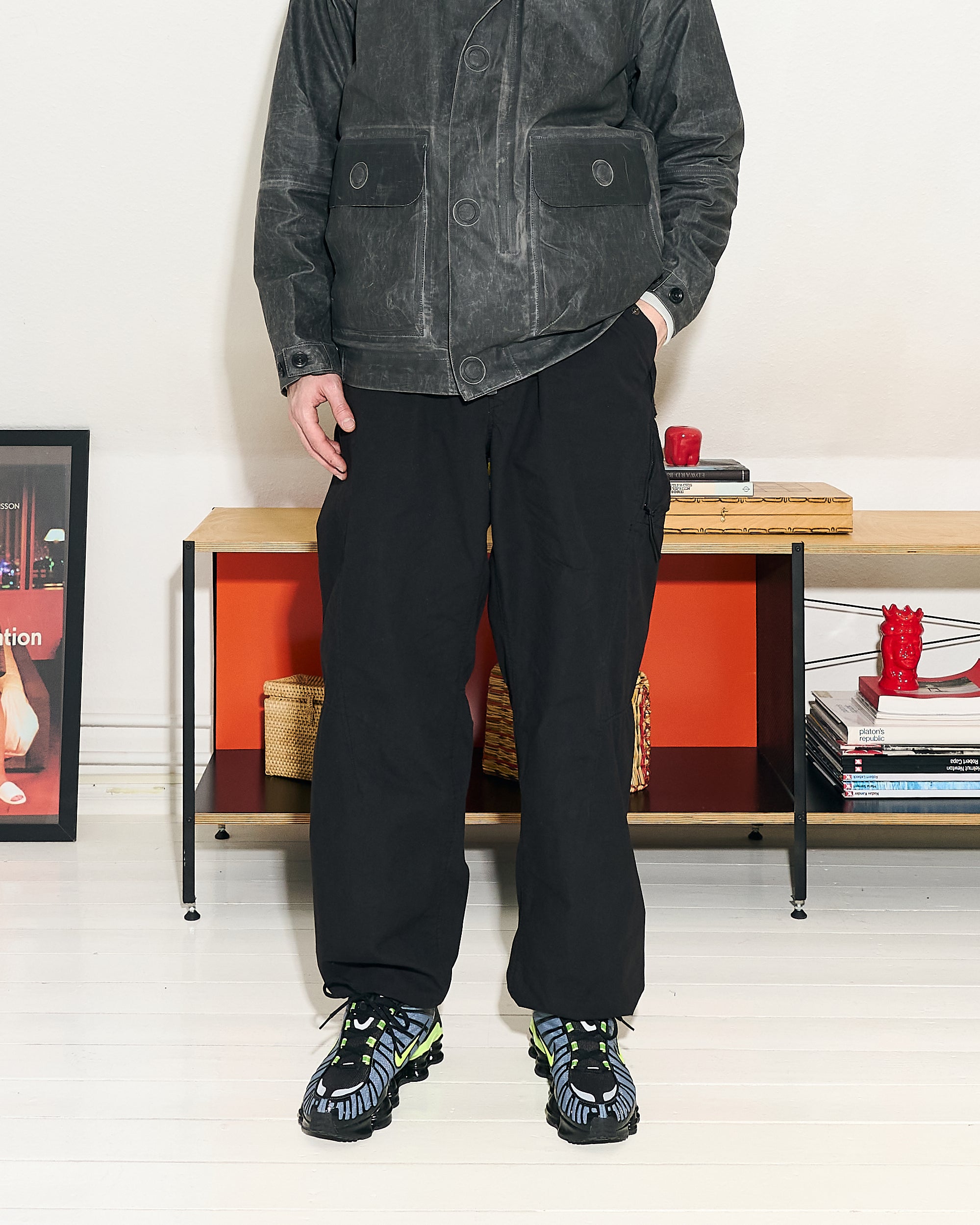 C.P. Company Micro Reps Loose Utility Pants Black Casual Pants Close-up | Overkill