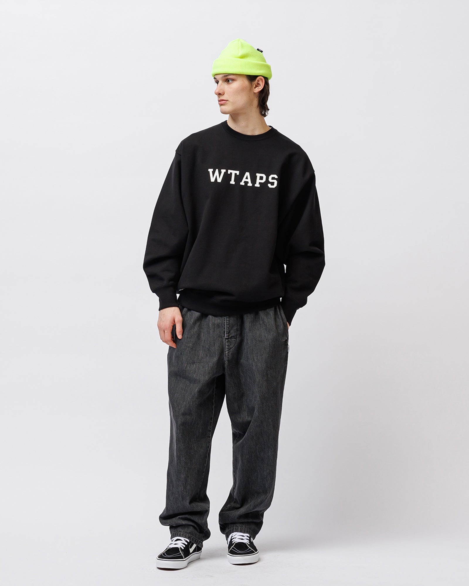 WTAPS Academy / Sweater / Cotton Black Sweatshirts Close-up | Overkill