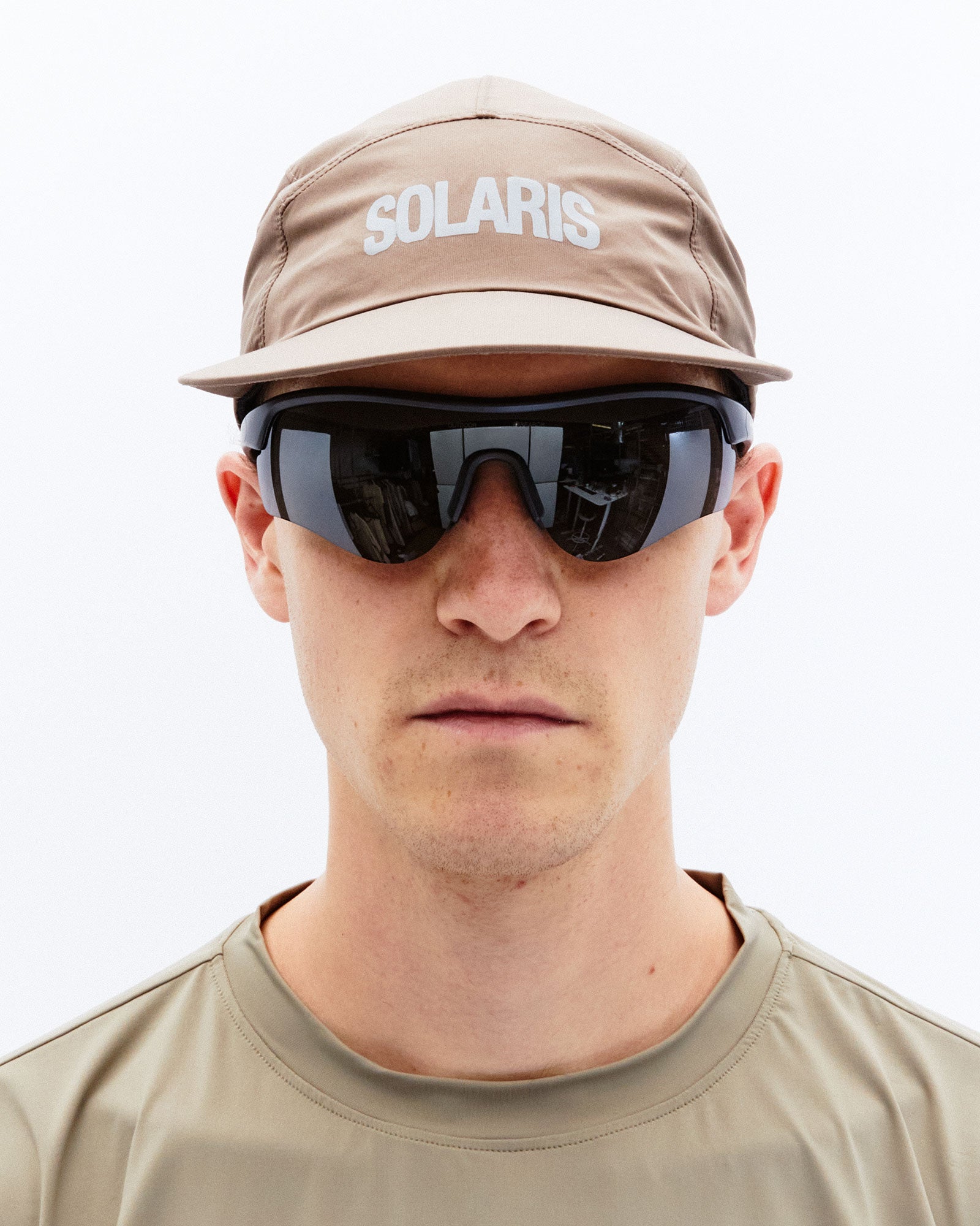 KA_YO_Prototype Lightweight Hat Reflective Nougat Caps 80026618 618 On Model Front View | Overkill