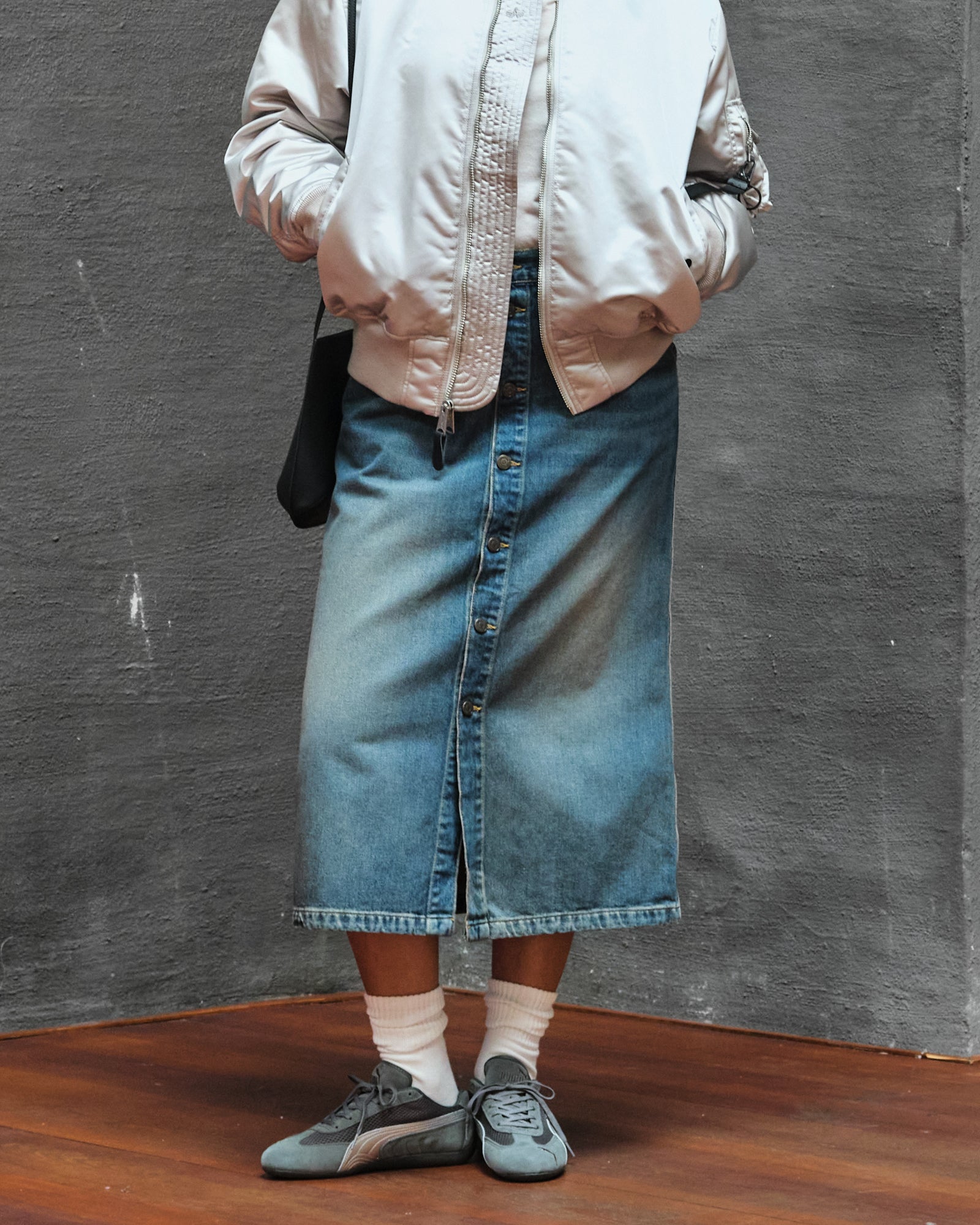 Carhartt WIP W Marvin Skirt Blue / Worn Used Wash Skirts Close-up | Overkill