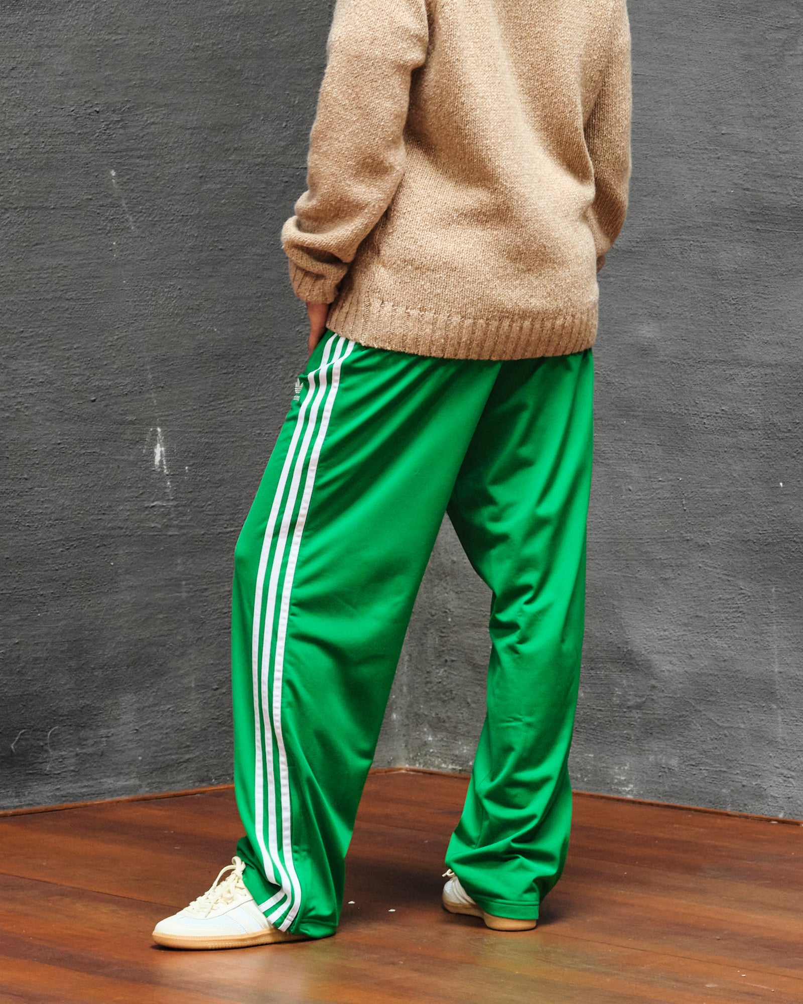 adidas Firebird Track Pant Green Sweat & Track Pants Detailfoto | Overkill
