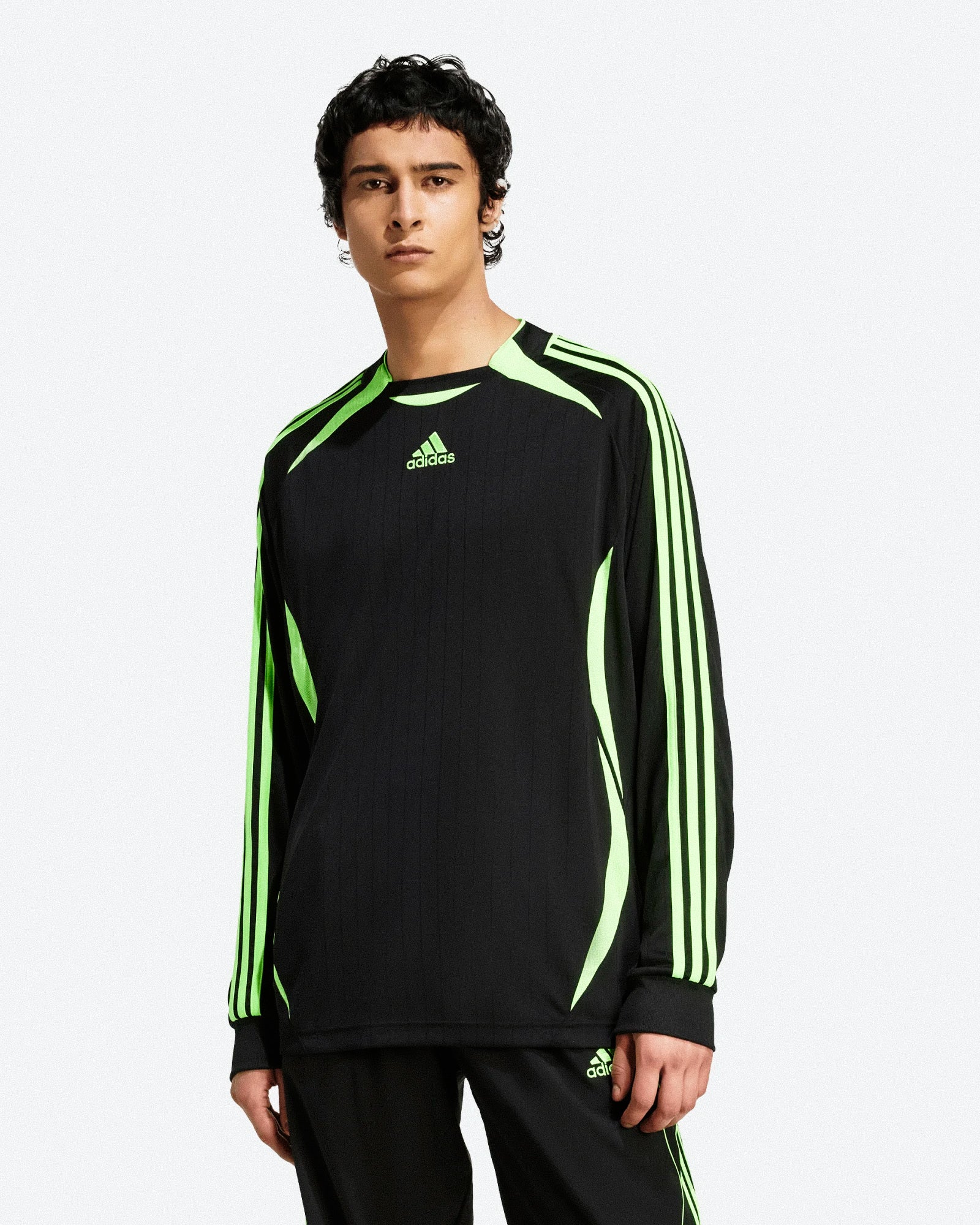 adidas Teamgeist Longsleeve Black / Signal Green Longsleeves JW5908 On Model Front View | Overkill