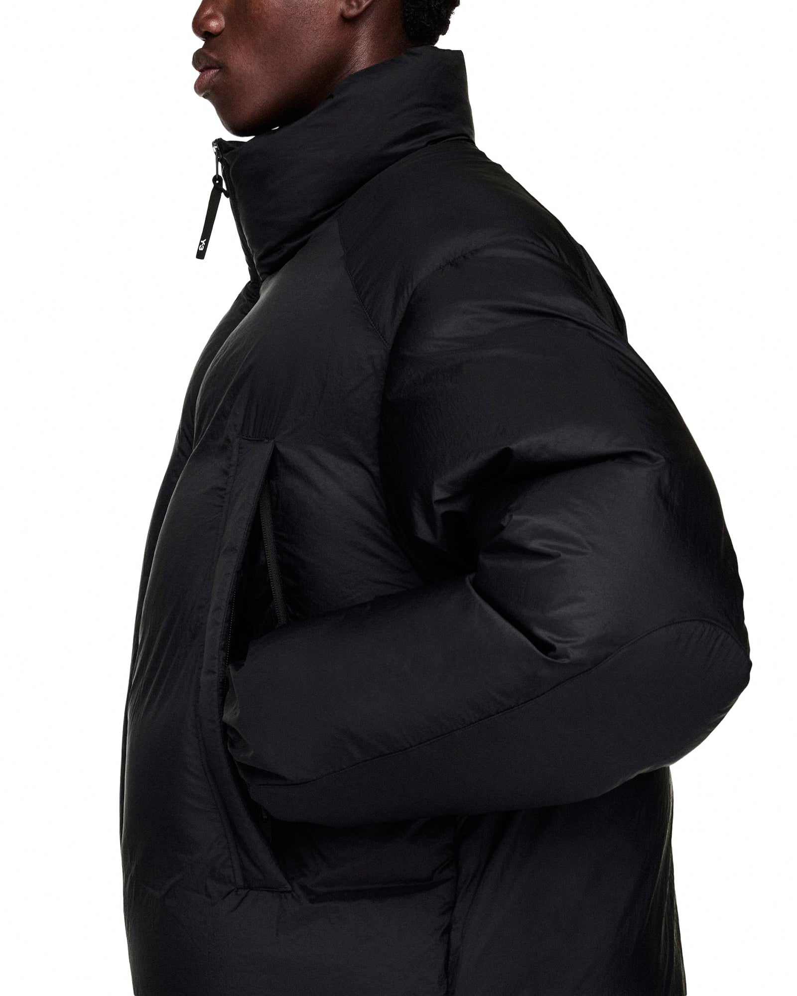 Y-3 M Puffer Jacket Black Puffer Jacket JX7282 Model Detail 1 | Overkill