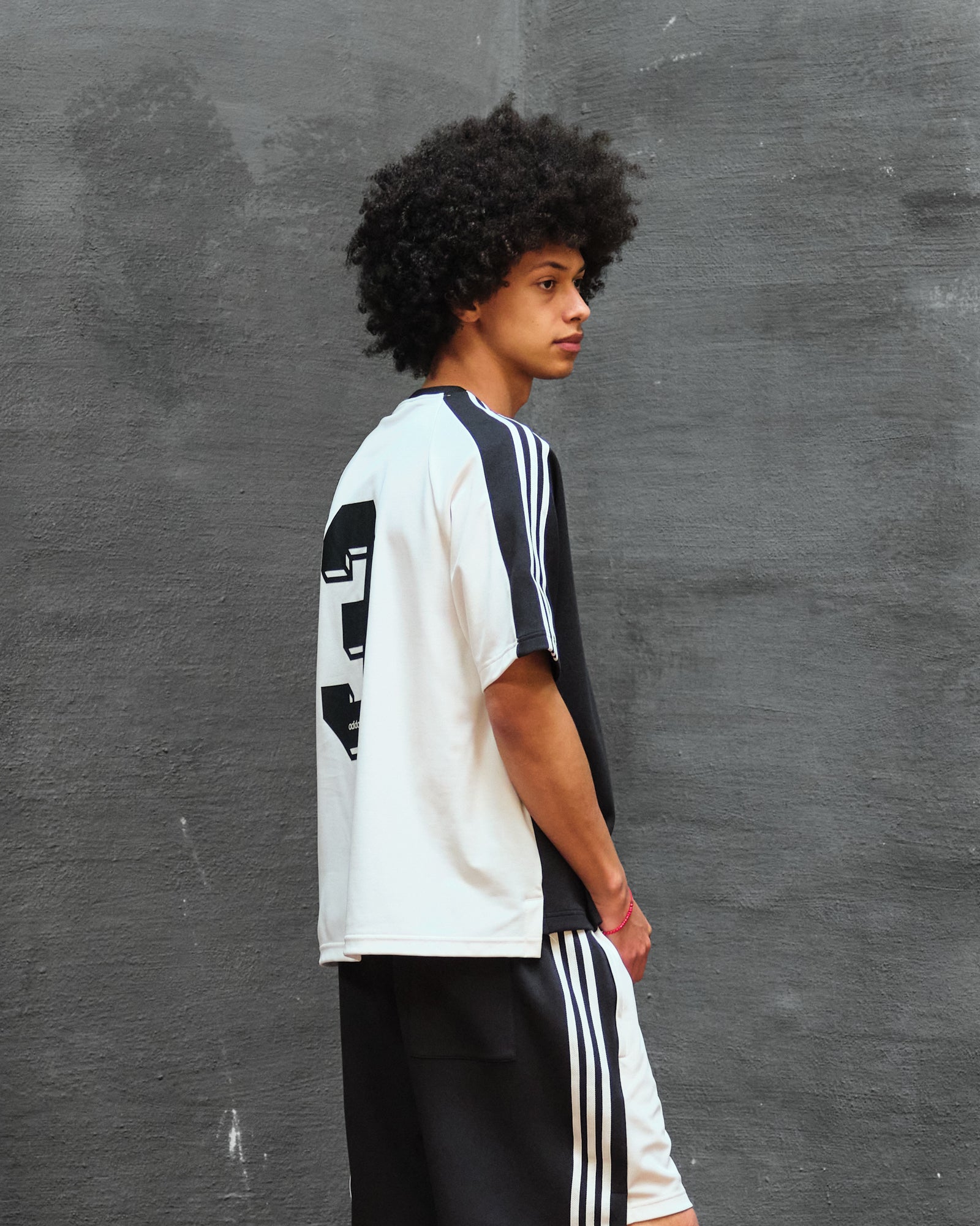 adidas Originals R3CD Jersey Black T-Shirts Detail view 1 | Overkill