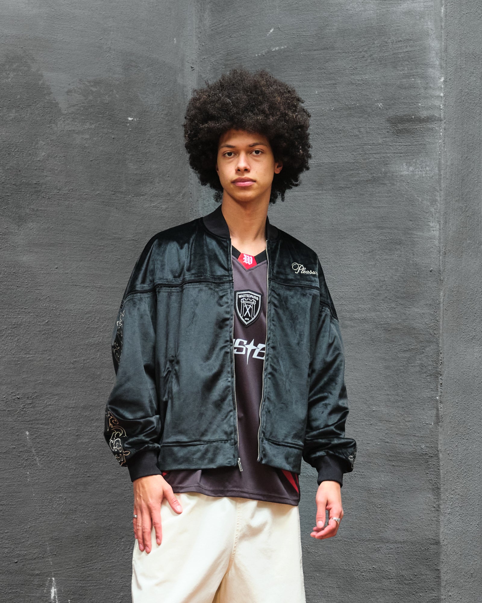 Pleasures Unquote Velour Jacket Black Jackets Close-up | Overkill