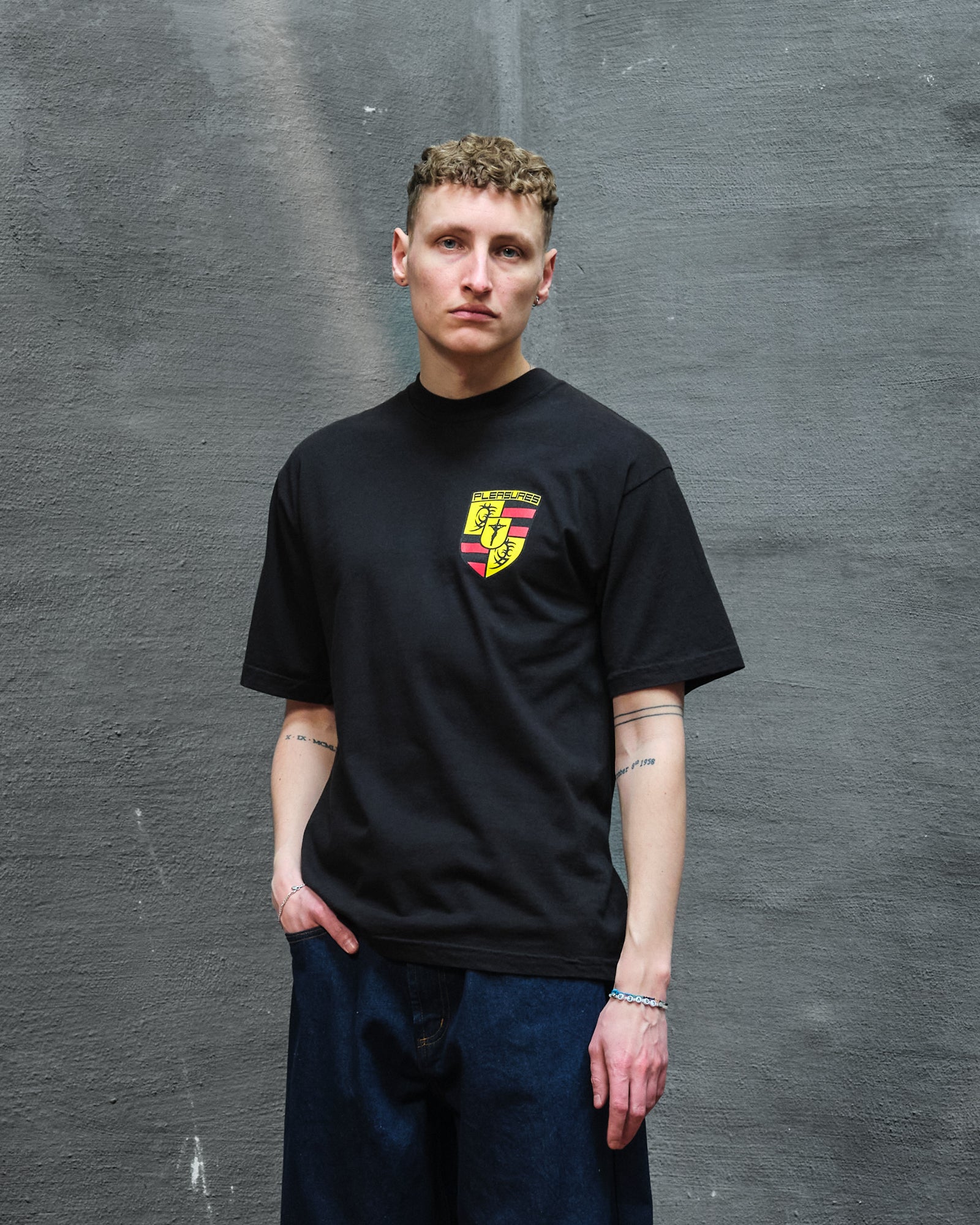 Pleasures Fast Life T-Shirt Black T-Shirts Close-up | Overkill