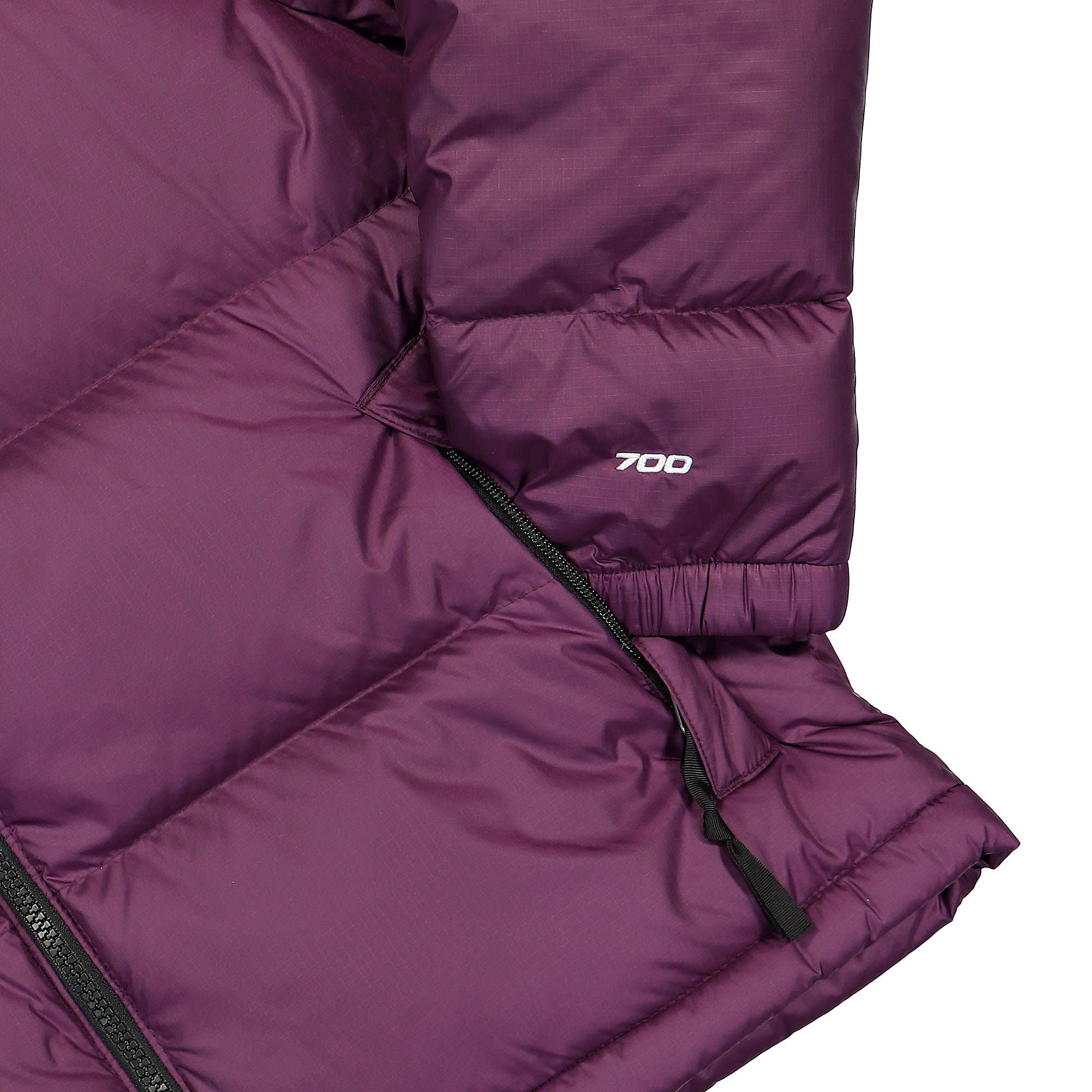 The North Face W 1996 Retro Nuptse Jacket Black Currant Puffer Jackets Detailfoto | Overkill