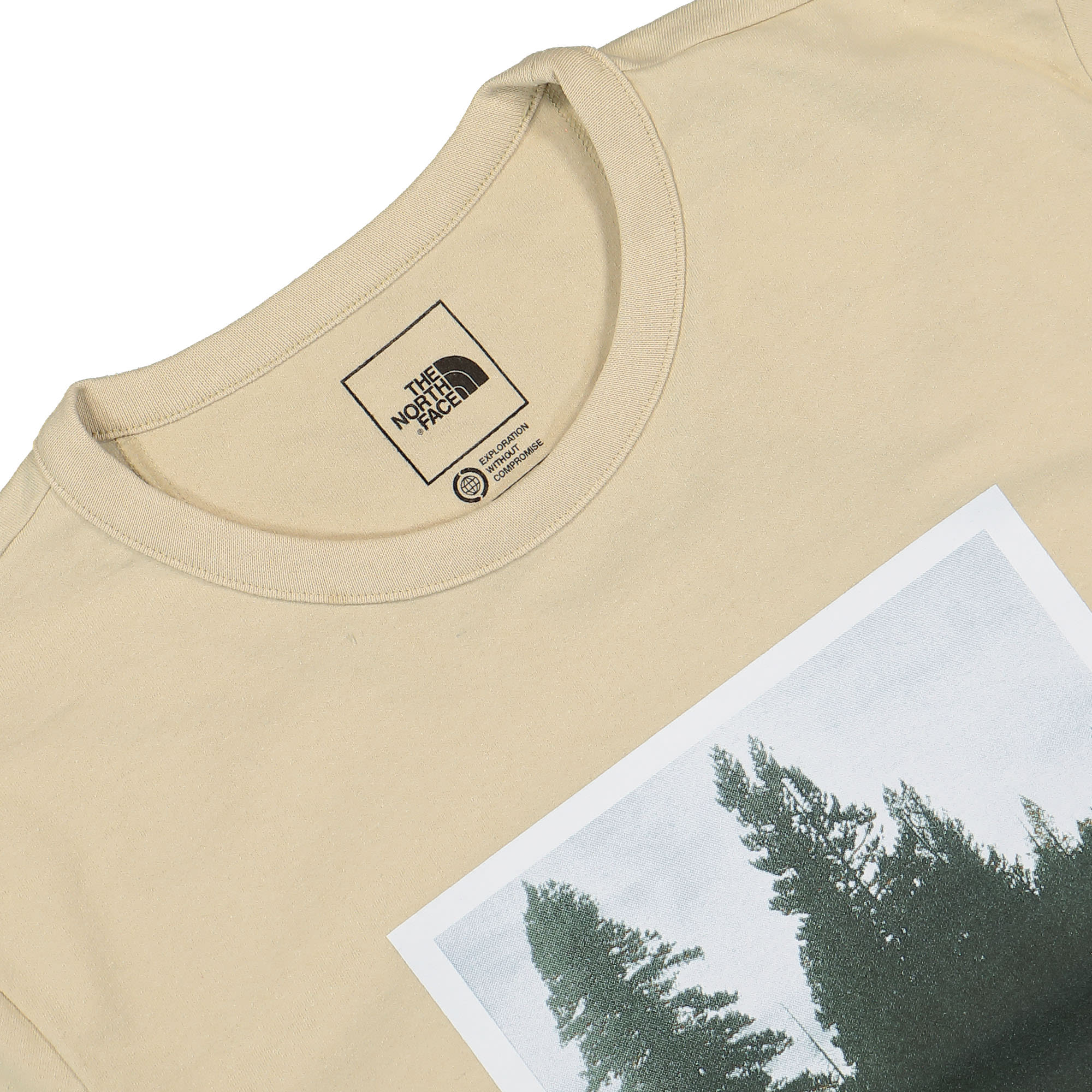 The North Face S/S 1966 Ringer Tee Gravel T-Shirts Close-up | Overkill